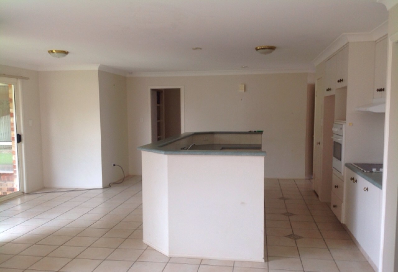 6 Winton Court, Middle Ridge, QLD 4350