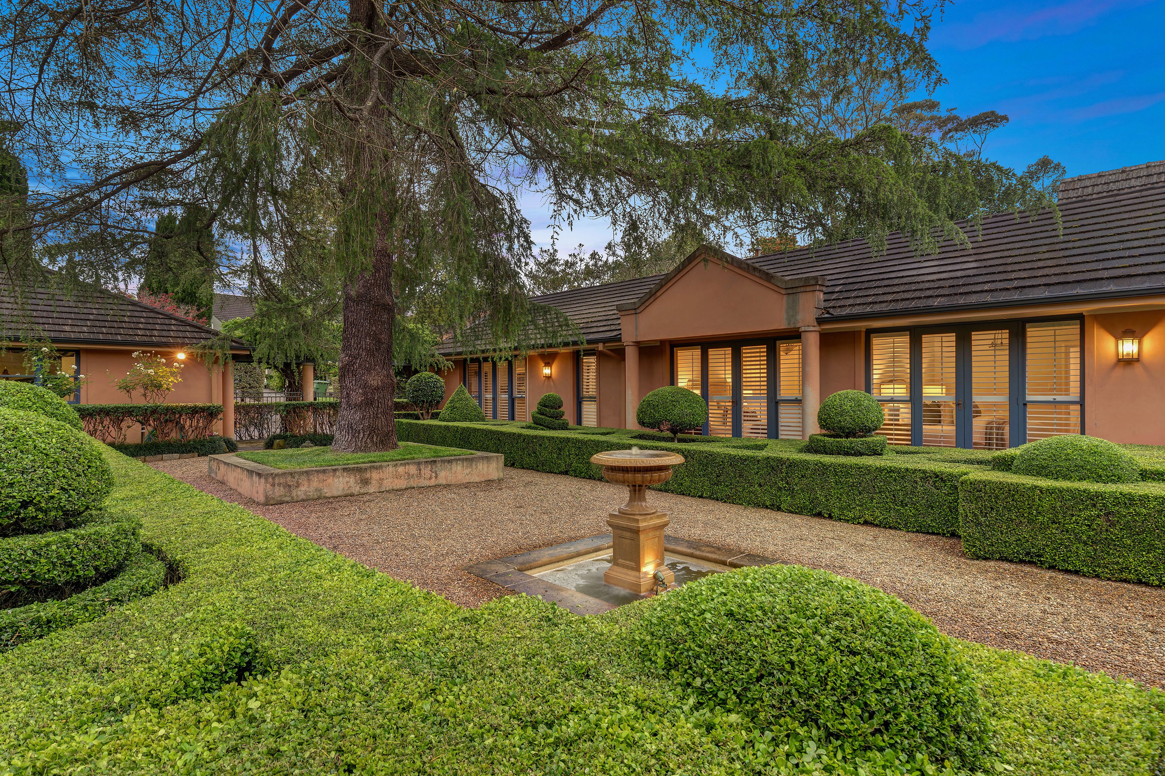 20 Chilton Parade, Warrawee, NSW 2074