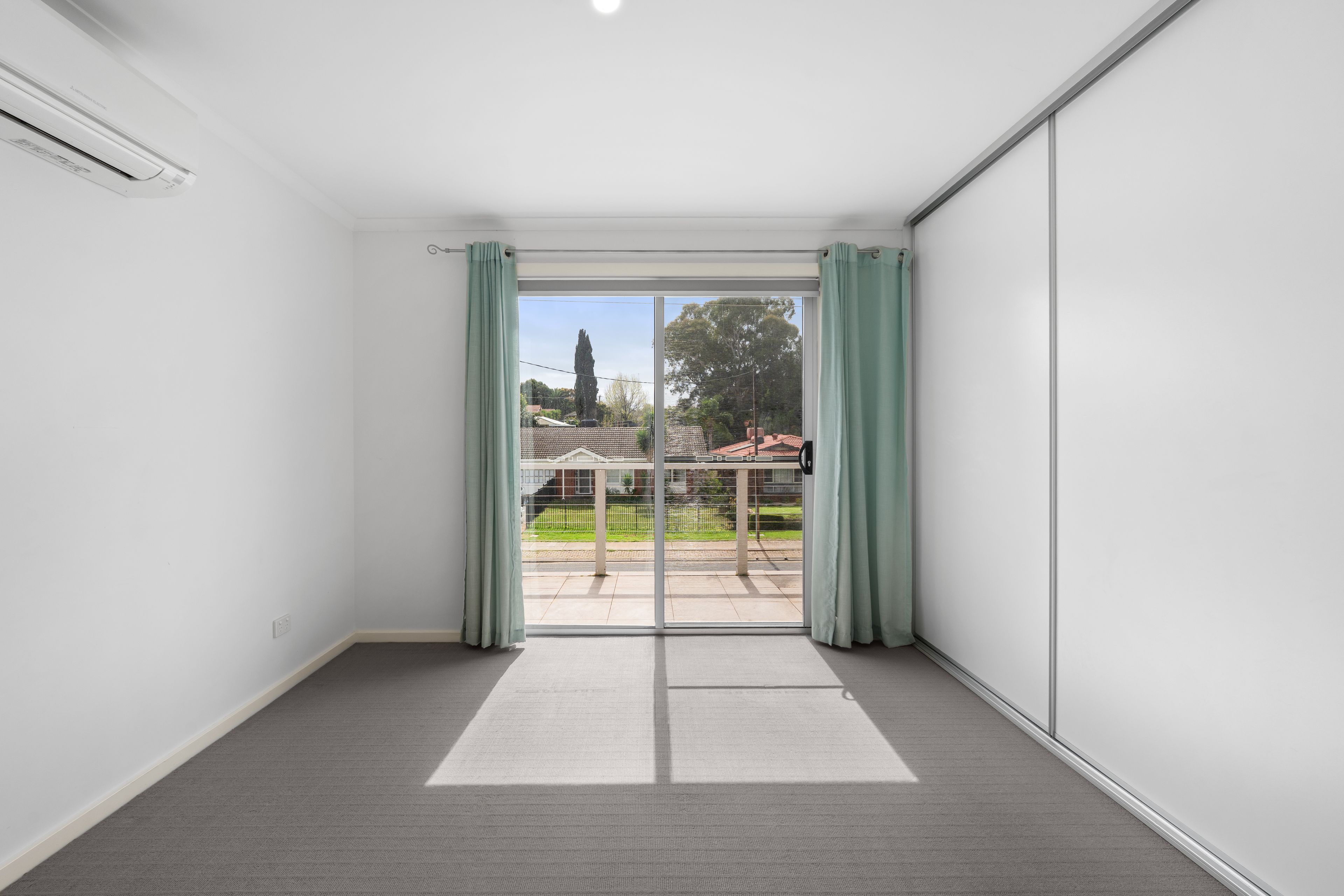 1 & 2/58 Conington Crescent — photo 6 of 16