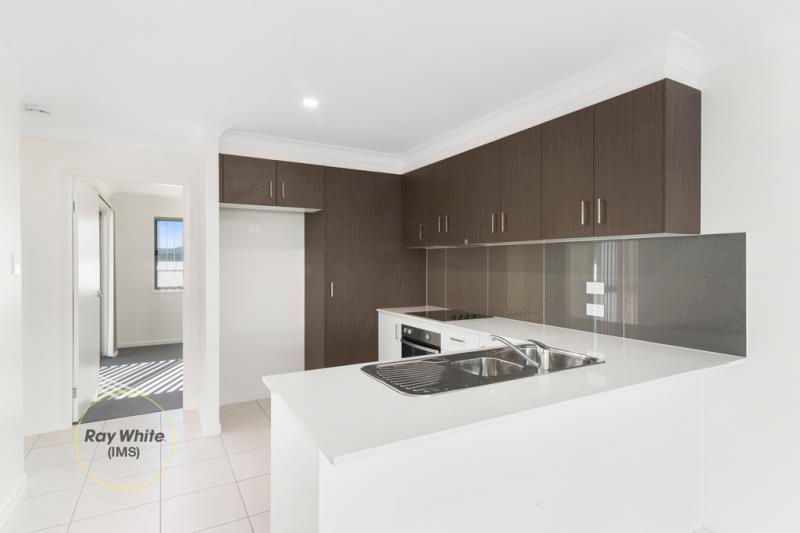 13/4 Rhiana Street, Pimpama, QLD 4209