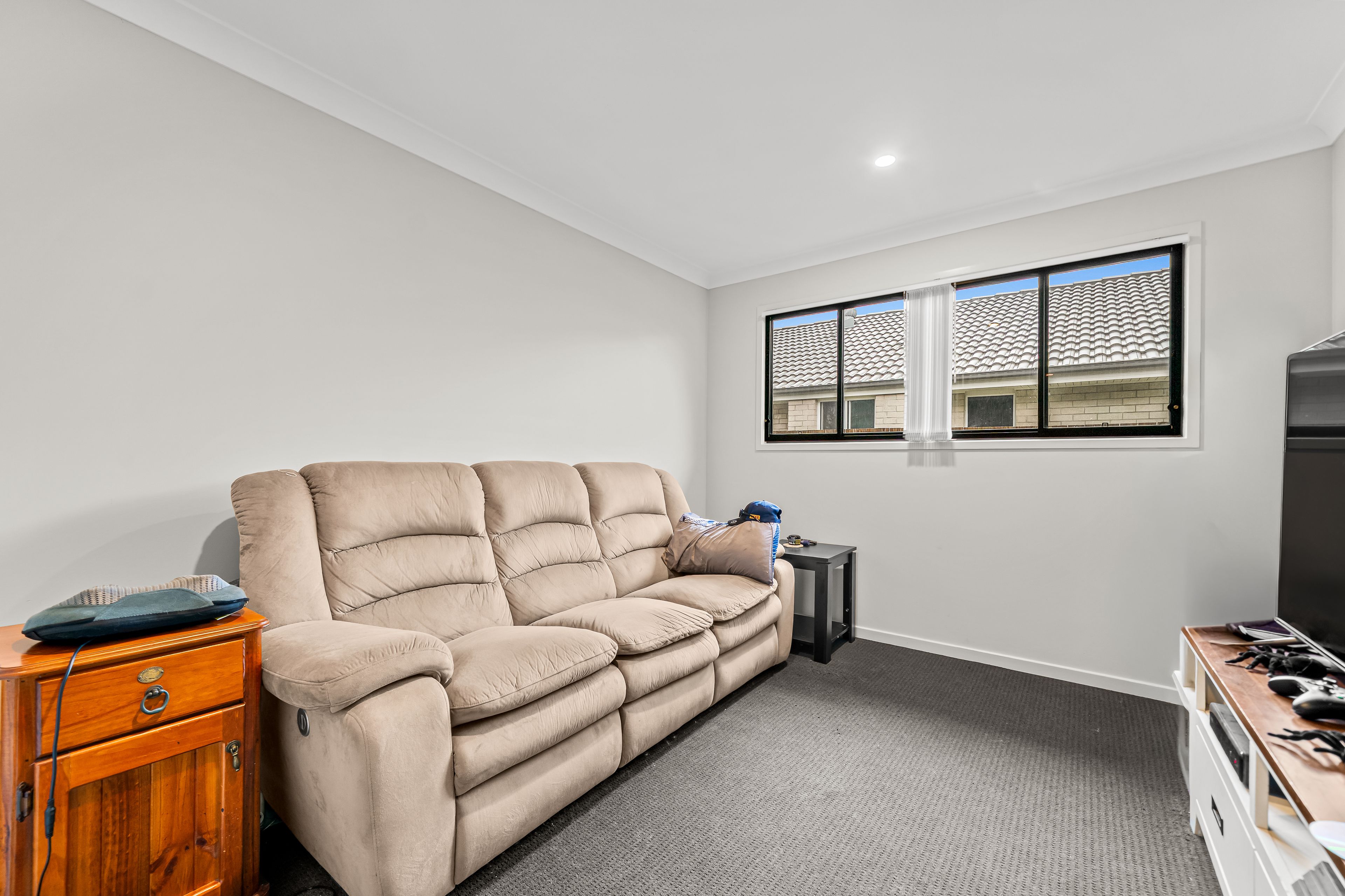 6 Hickory Place — photo 11 of 22