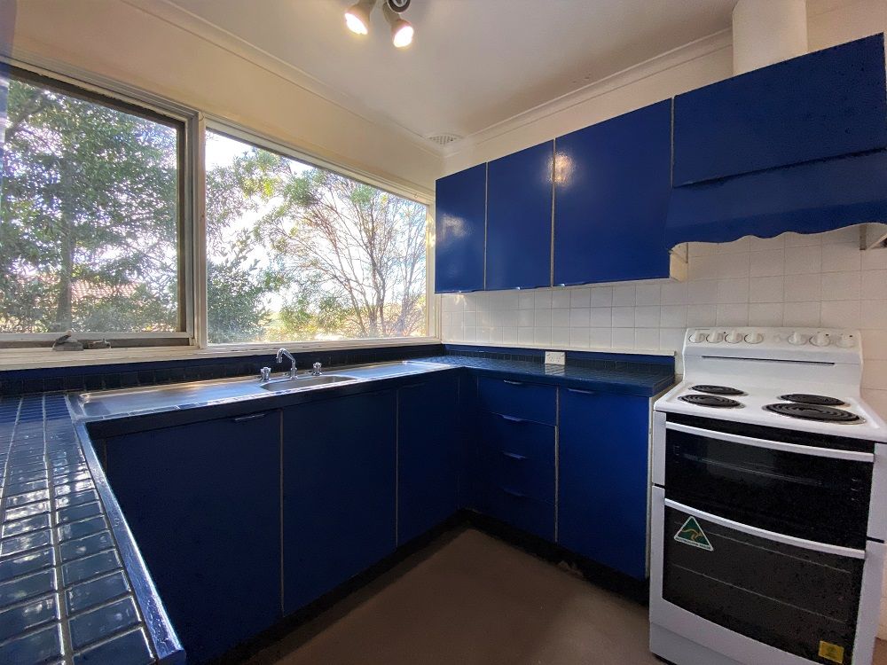 12 Weemala Crescent, Bradbury, NSW 2560