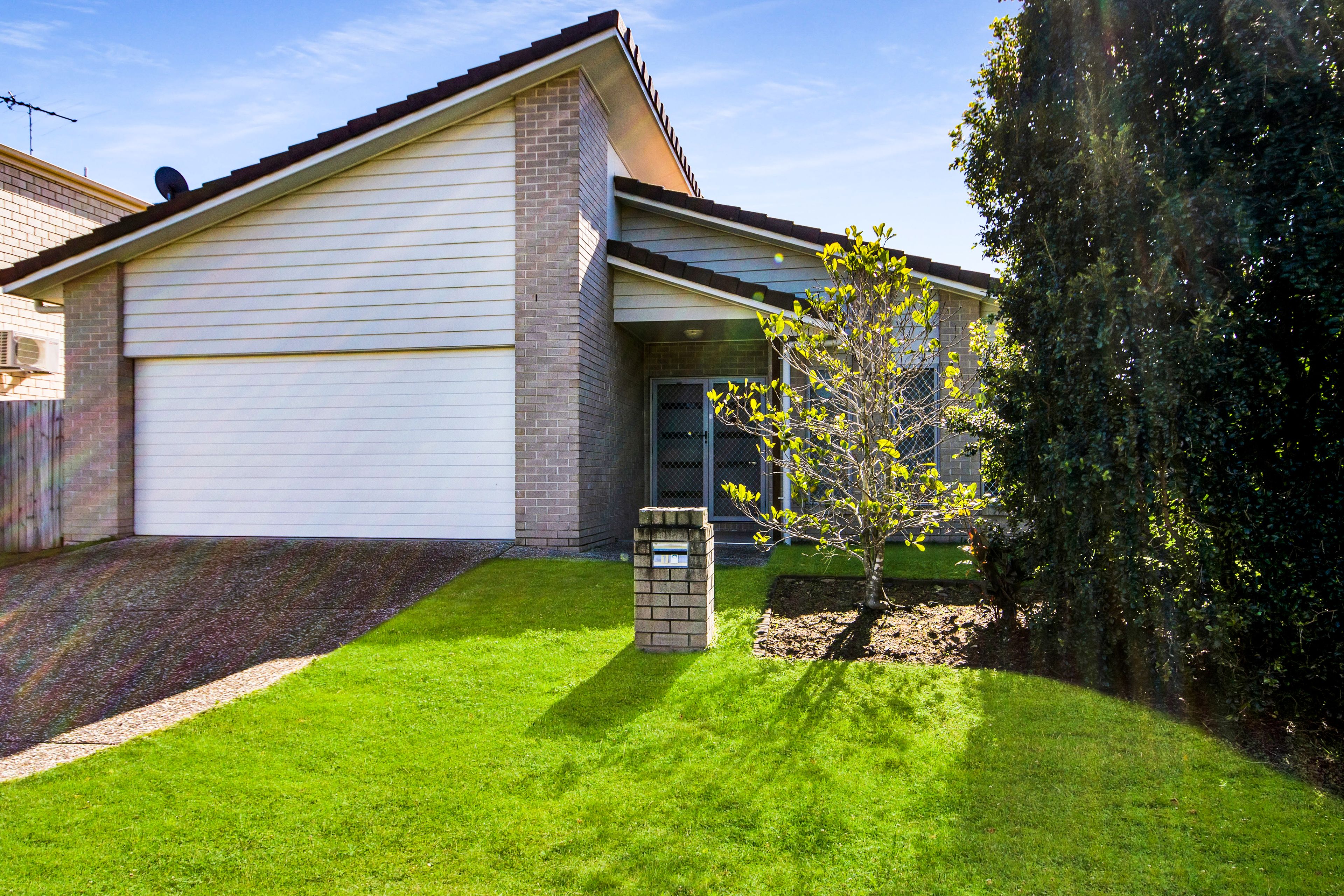 18 Pressland Street, Carseldine, QLD 4034