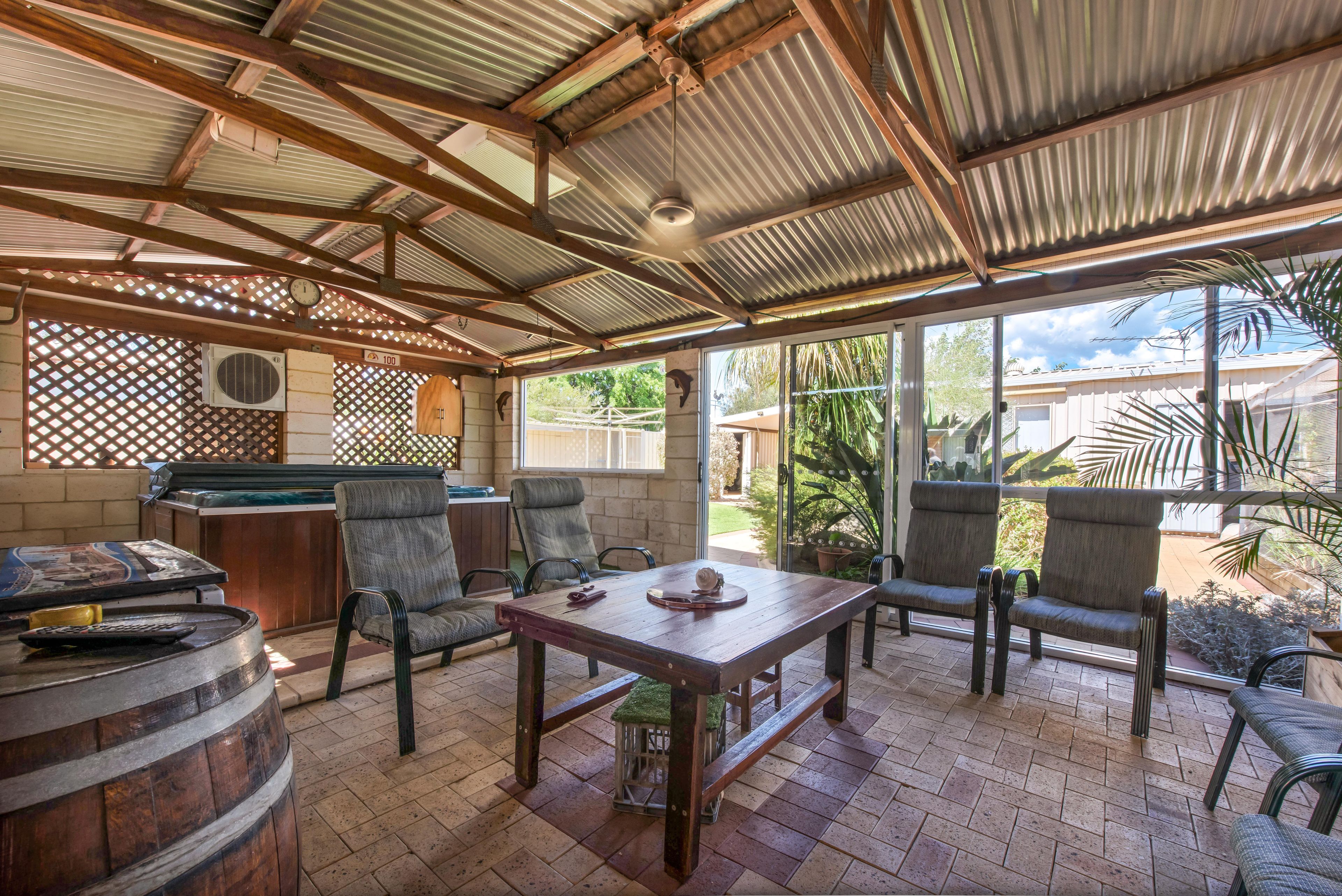 208 Third Street, Wonthella, WA 6530