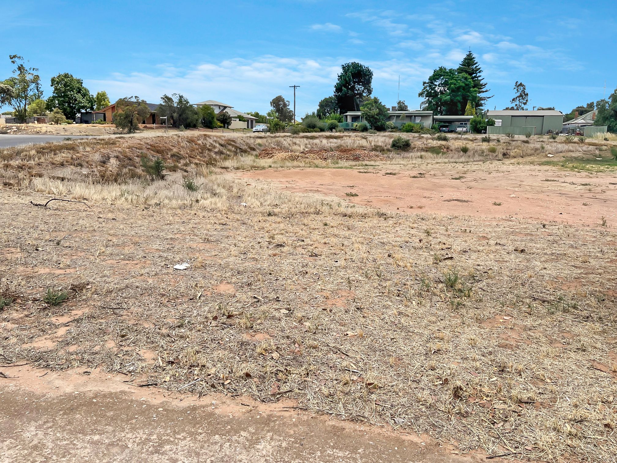 16 Hughes Street, Ouyen, VIC 3490
