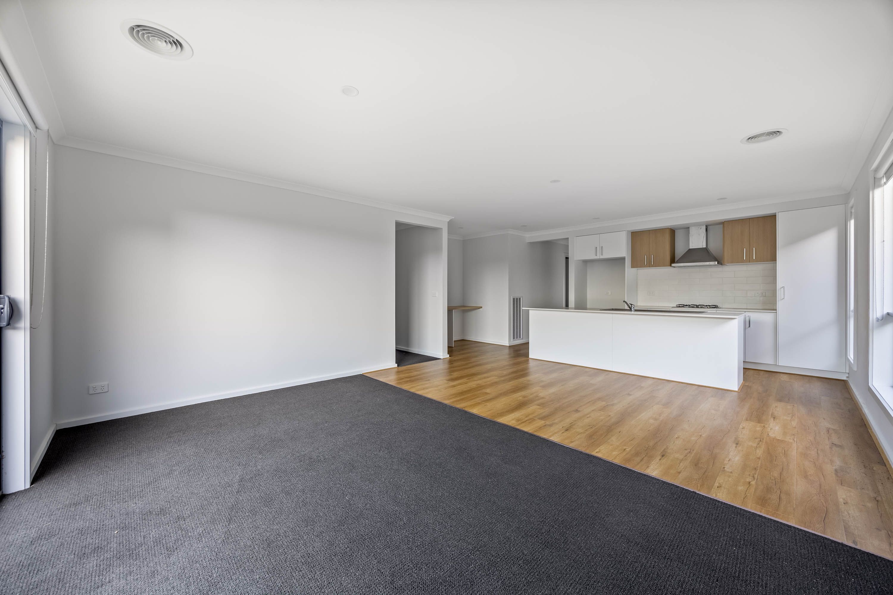 250 Ballarat-Carngham Road, Alfredton, VIC 3350