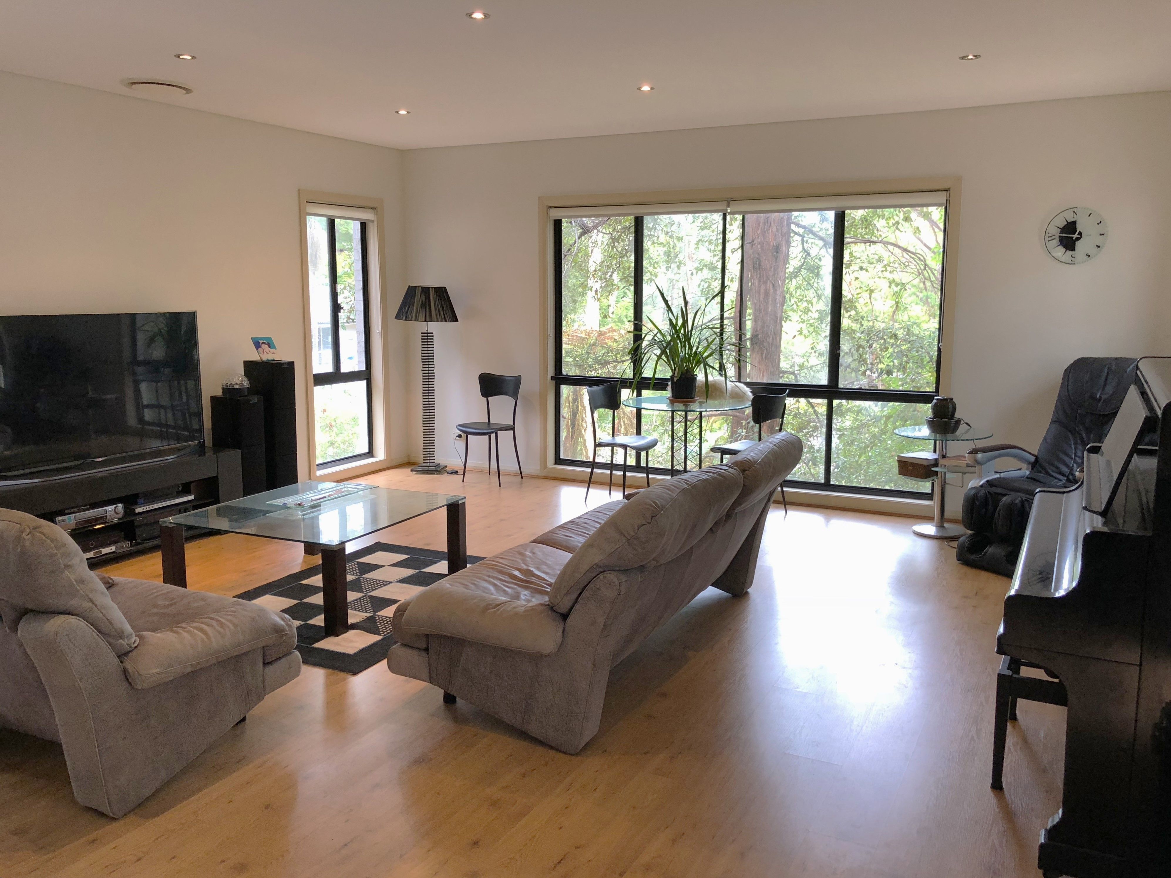 2B Pembroke Avenue, Turramurra, NSW 2074