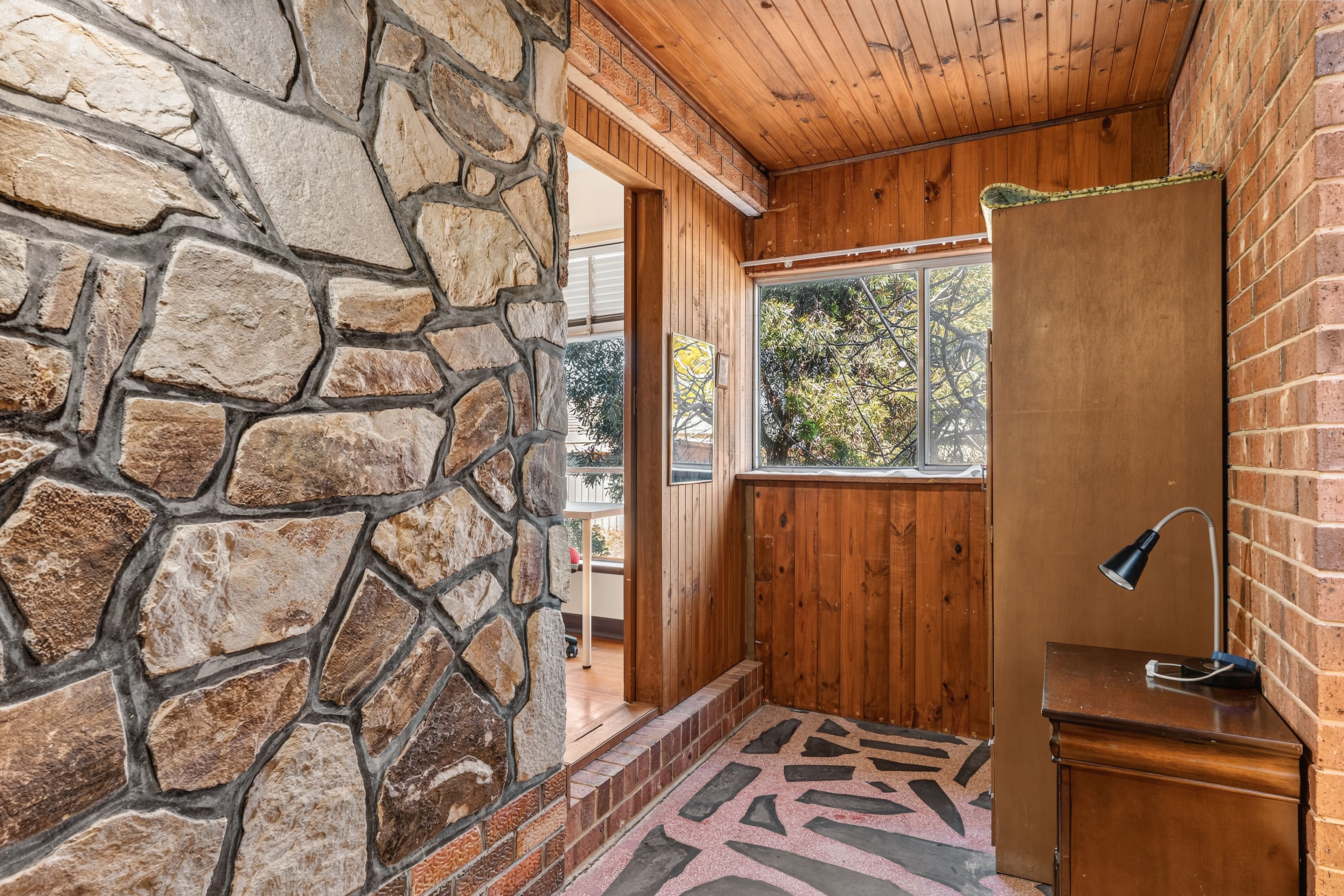 1 Mclauchlan Road — photo 12 of 19