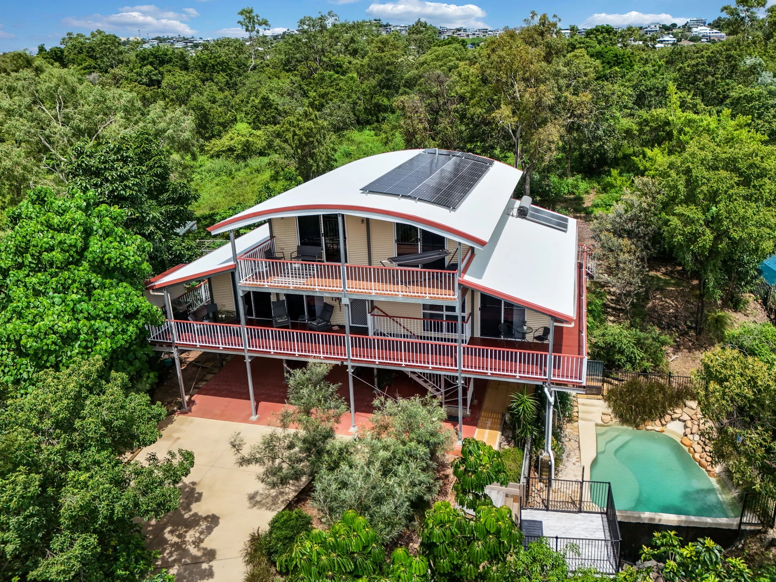 3 Jacob Court, Bushland Beach, QLD 4818