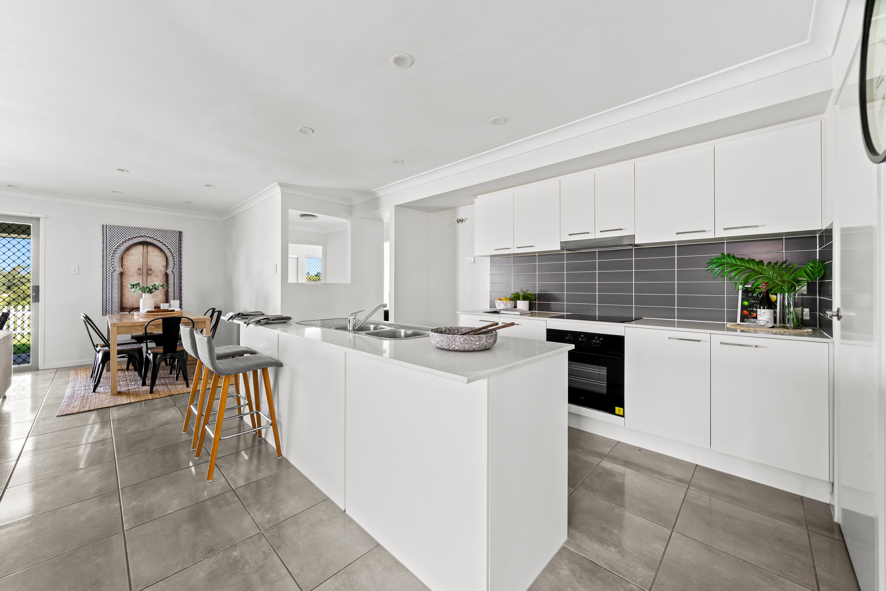 50 South Quarter Drive, Loganlea, QLD 4131