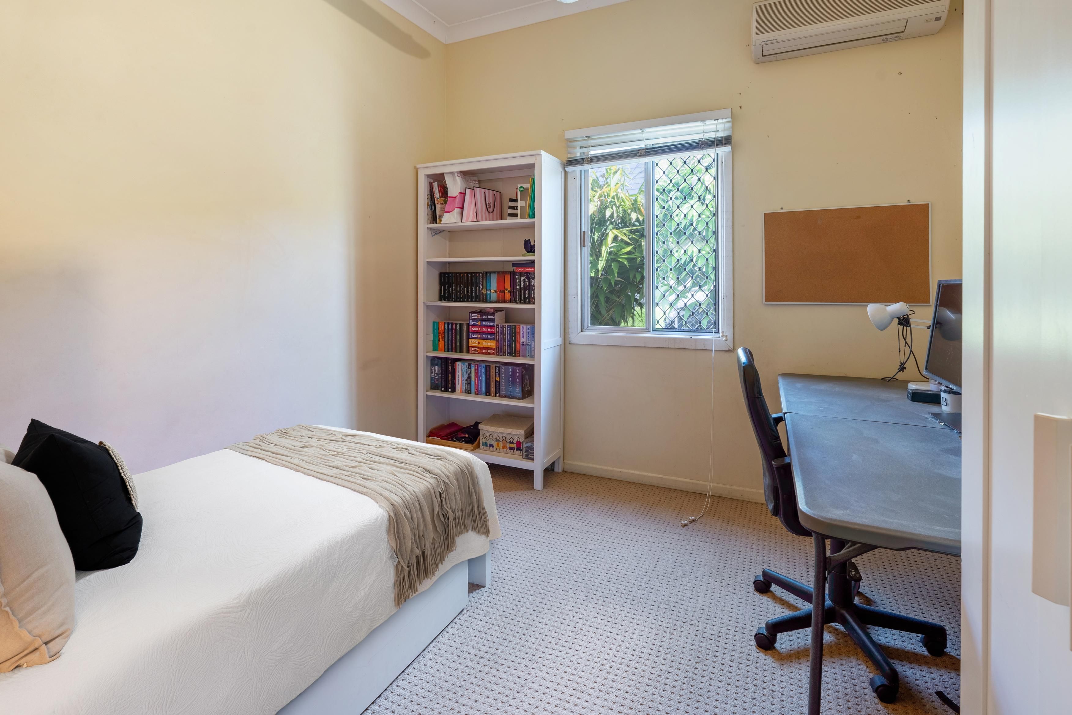 39 Eureka Street — photo 10 of 16