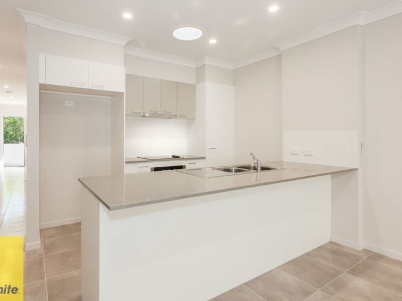 6/30 Taurus Circuit, Coomera, QLD 4209