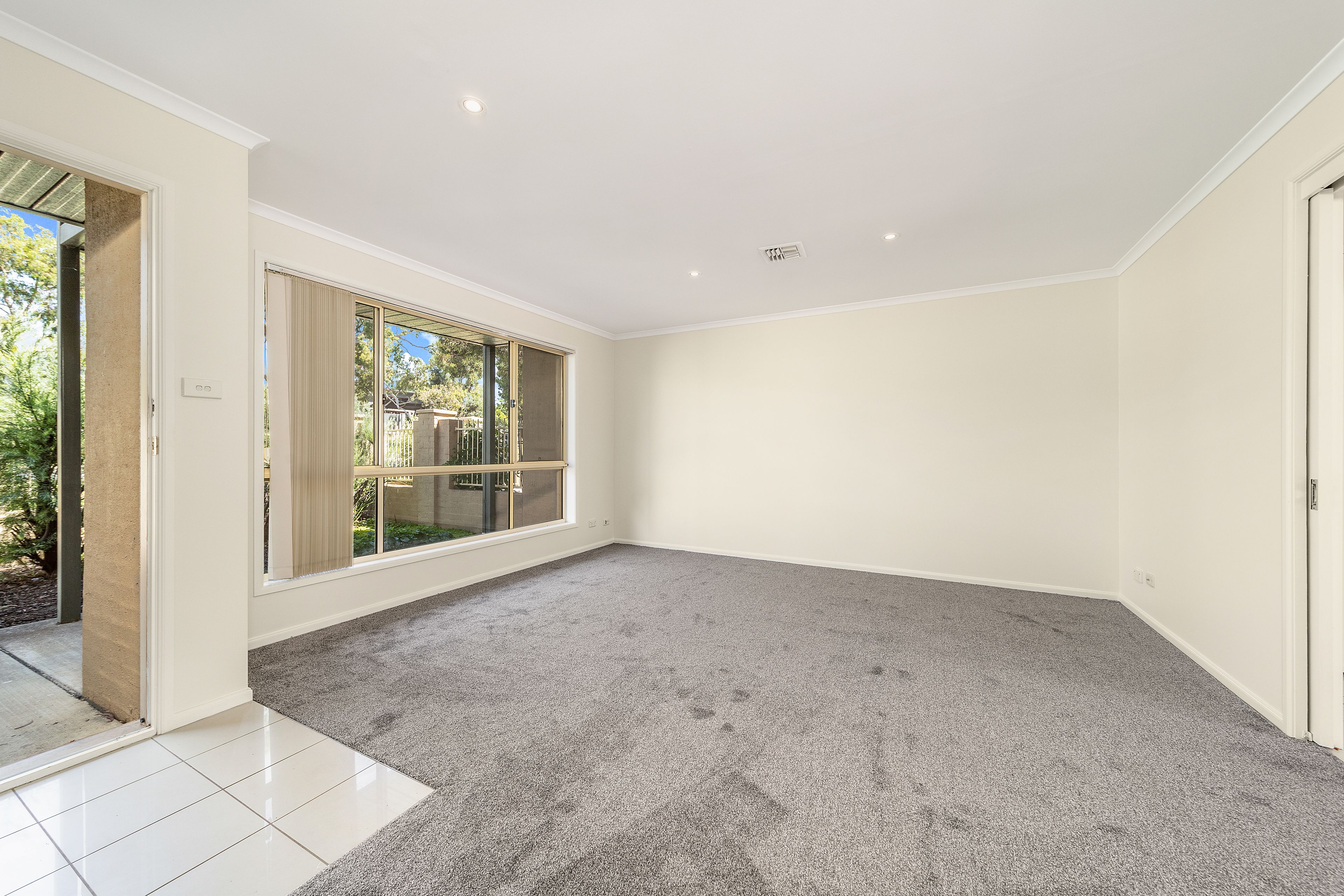 1/11 Frances Burke Street, Gungahlin, ACT 2912