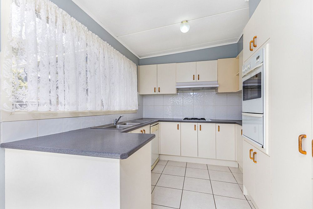 16 Queenstown Road, Boronia, VIC 3155