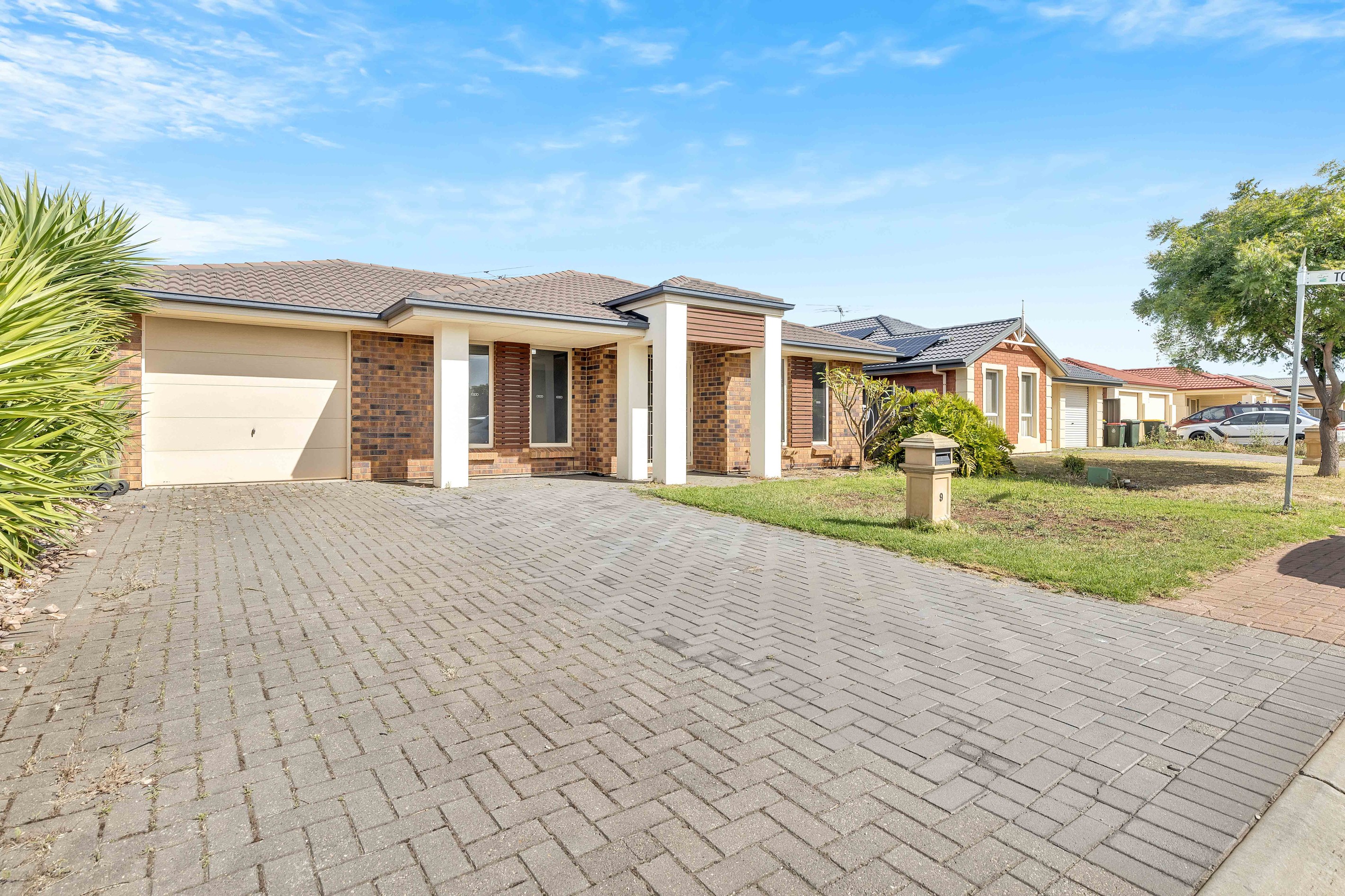 9 St Clair Avenue, Andrews Farm, SA 5114