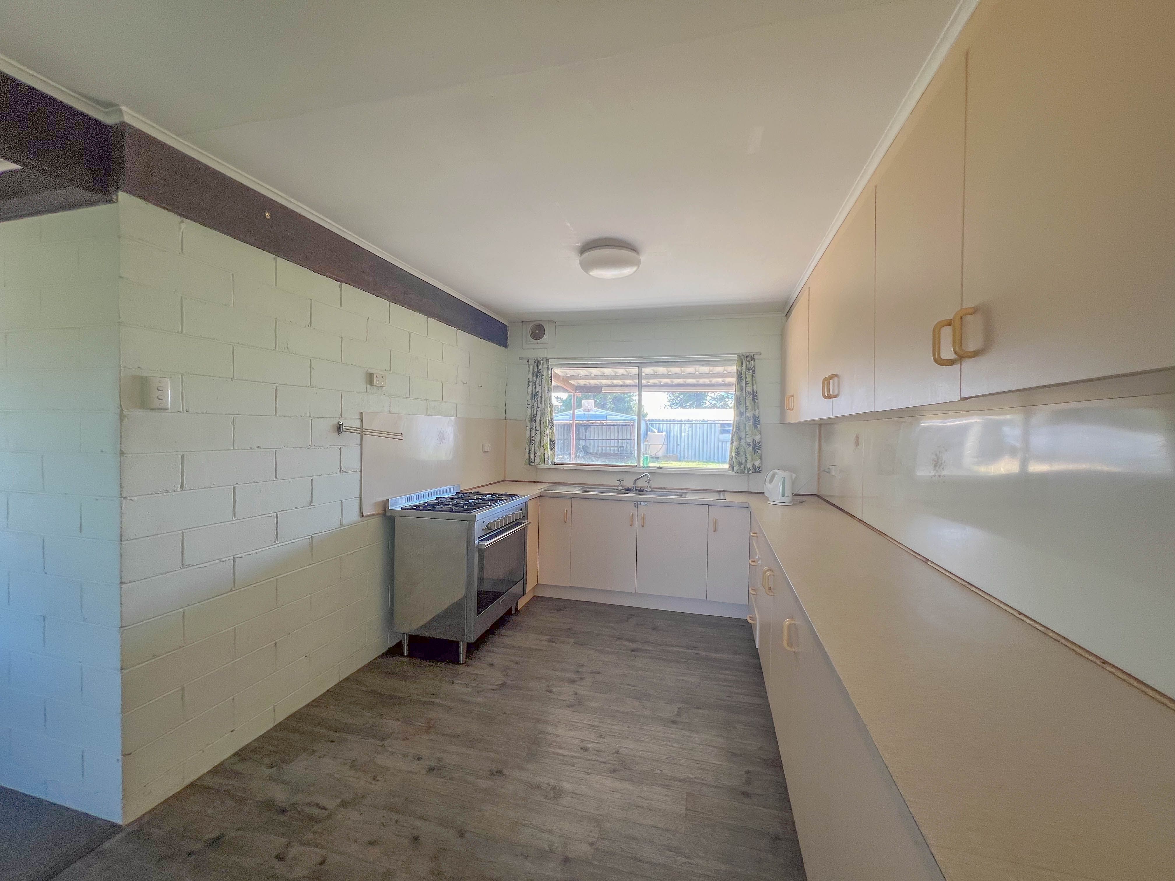 93 Neeld Street, Wyalong, NSW 2671