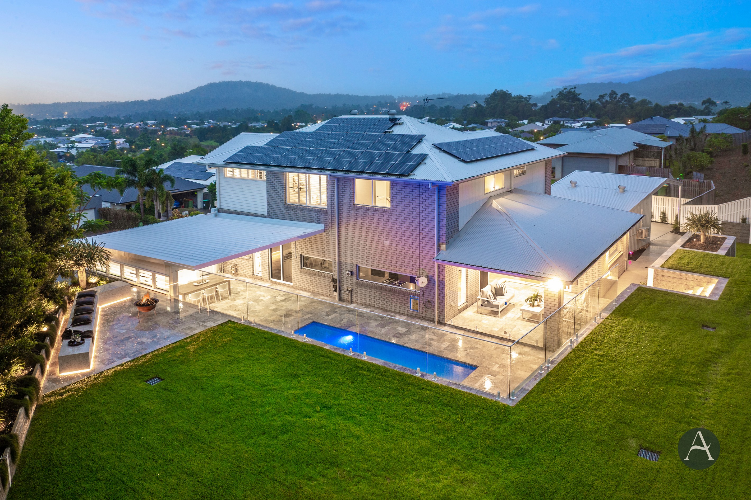 24 Greenvale Crescent, Maudsland, QLD 4210