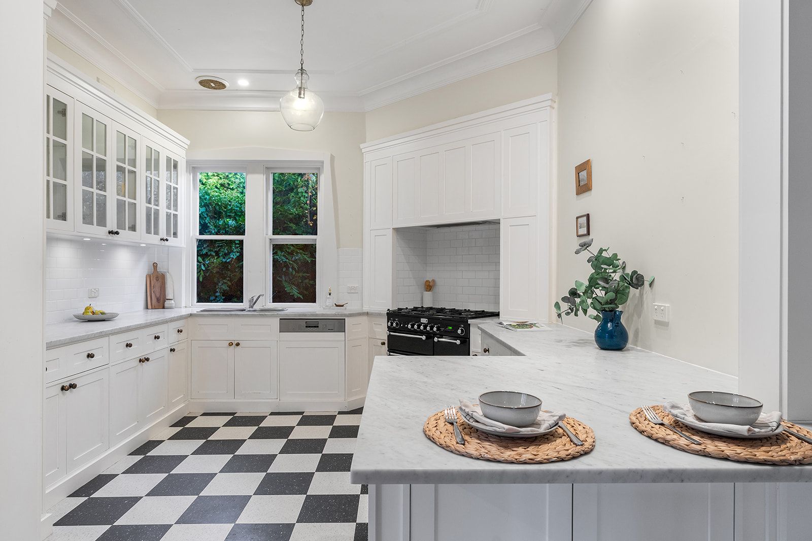 26 Elizabeth Street — photo 15 of 30