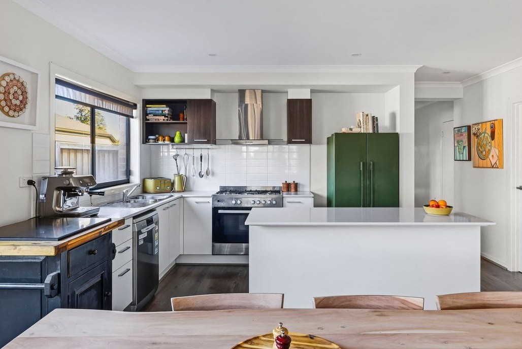 145 Batten Road, Armstrong Creek, VIC 3217