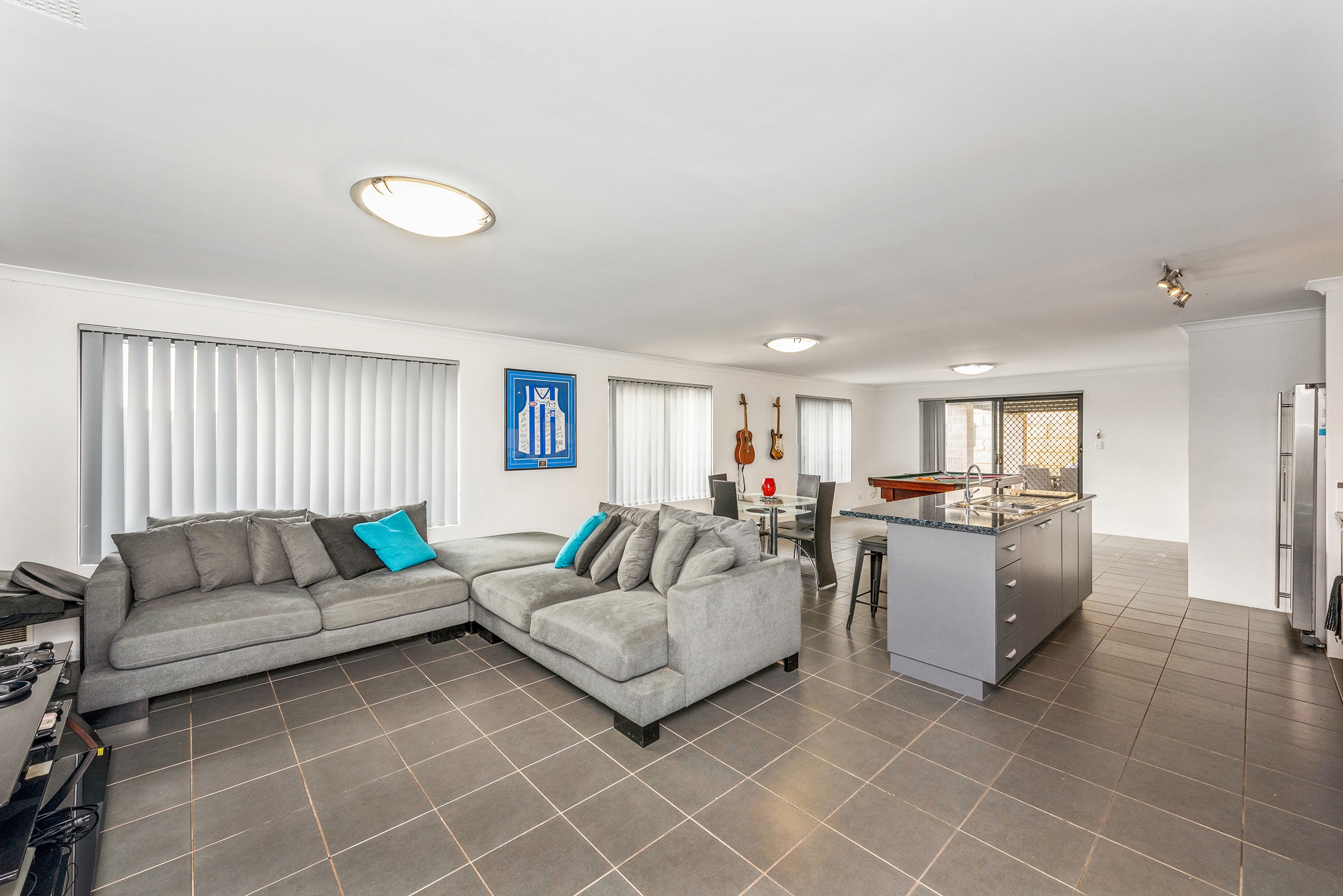 22 Jitarning Brace, Baldivis, WA 6171