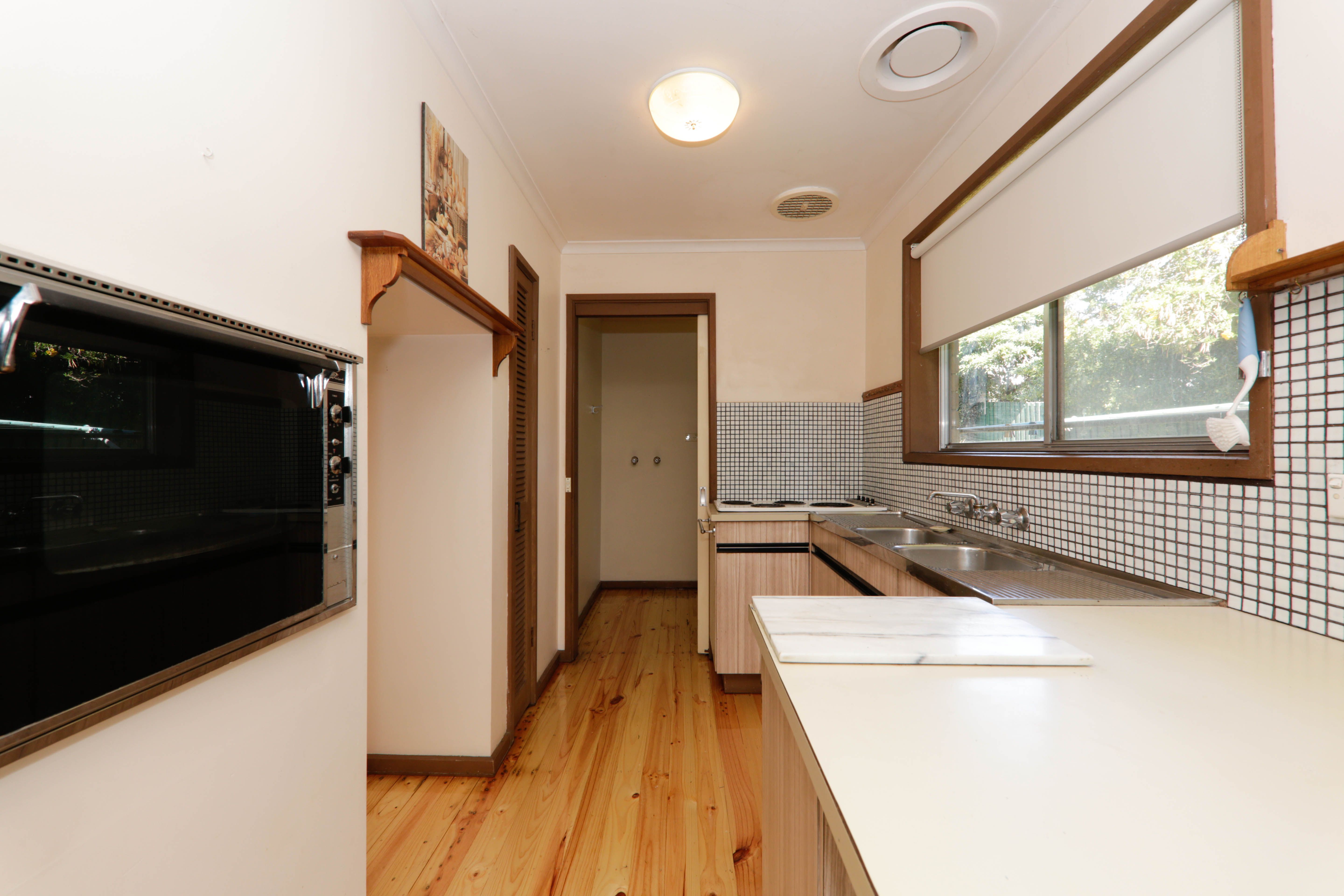 2/111 Huntingdale Road, Ashwood, VIC 3147