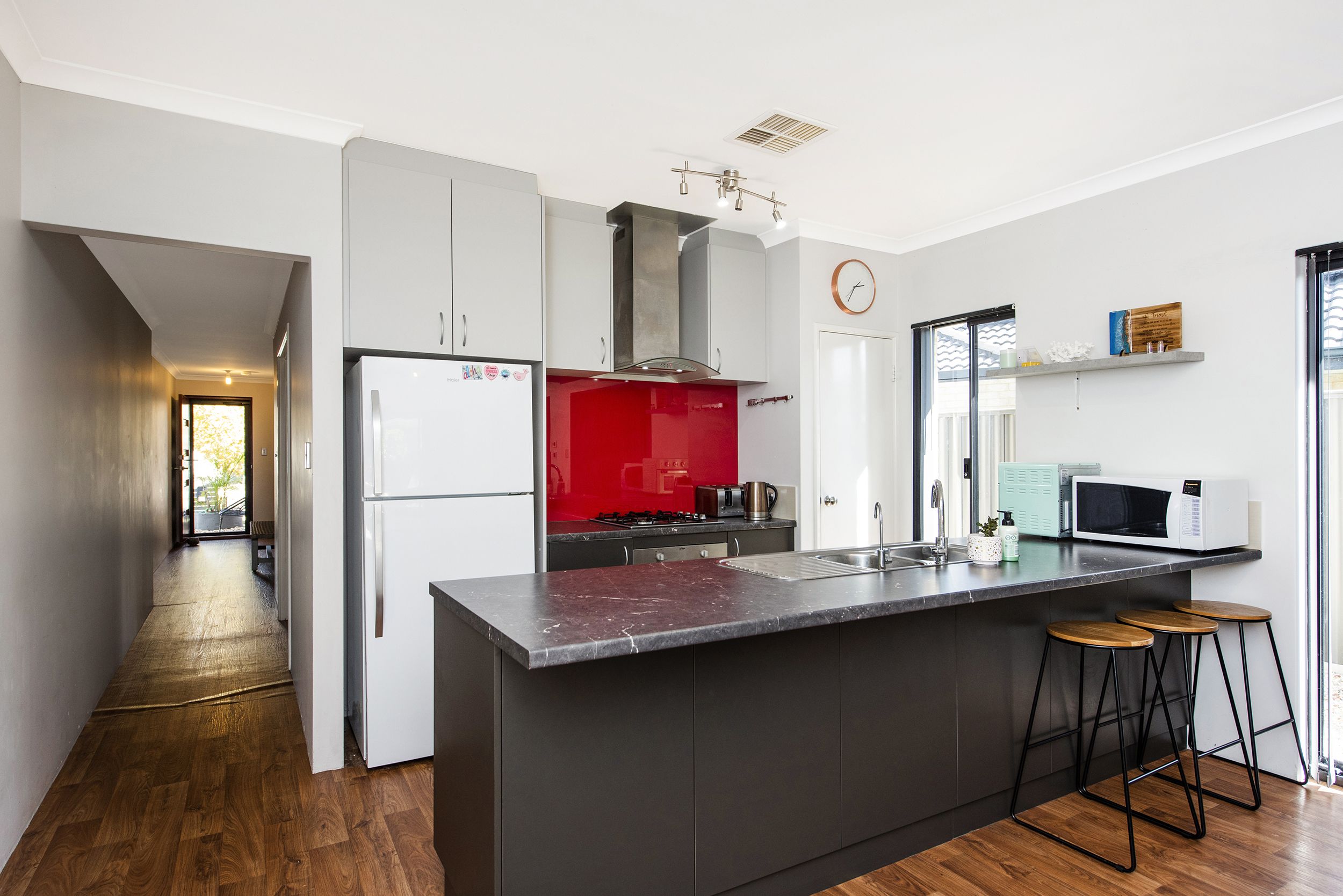 8 Norwood Avenue, Baldivis, WA 6171