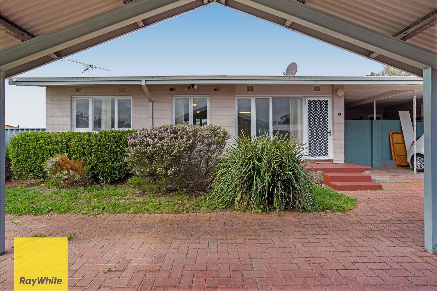 20A Pointer Way, Girrawheen, WA 6064