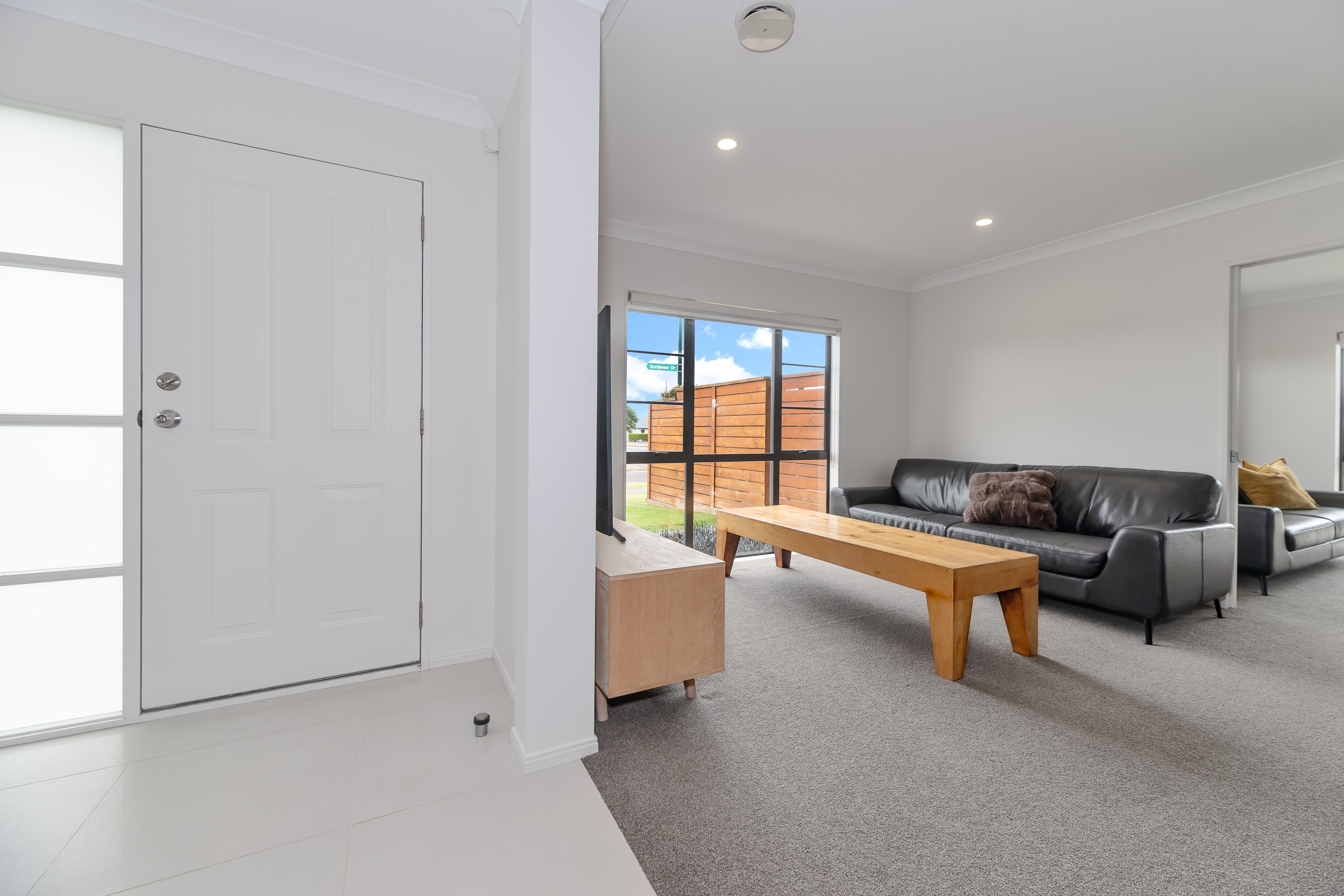 27 Scotsmoor Drive, Wattle Downs, Manukau City