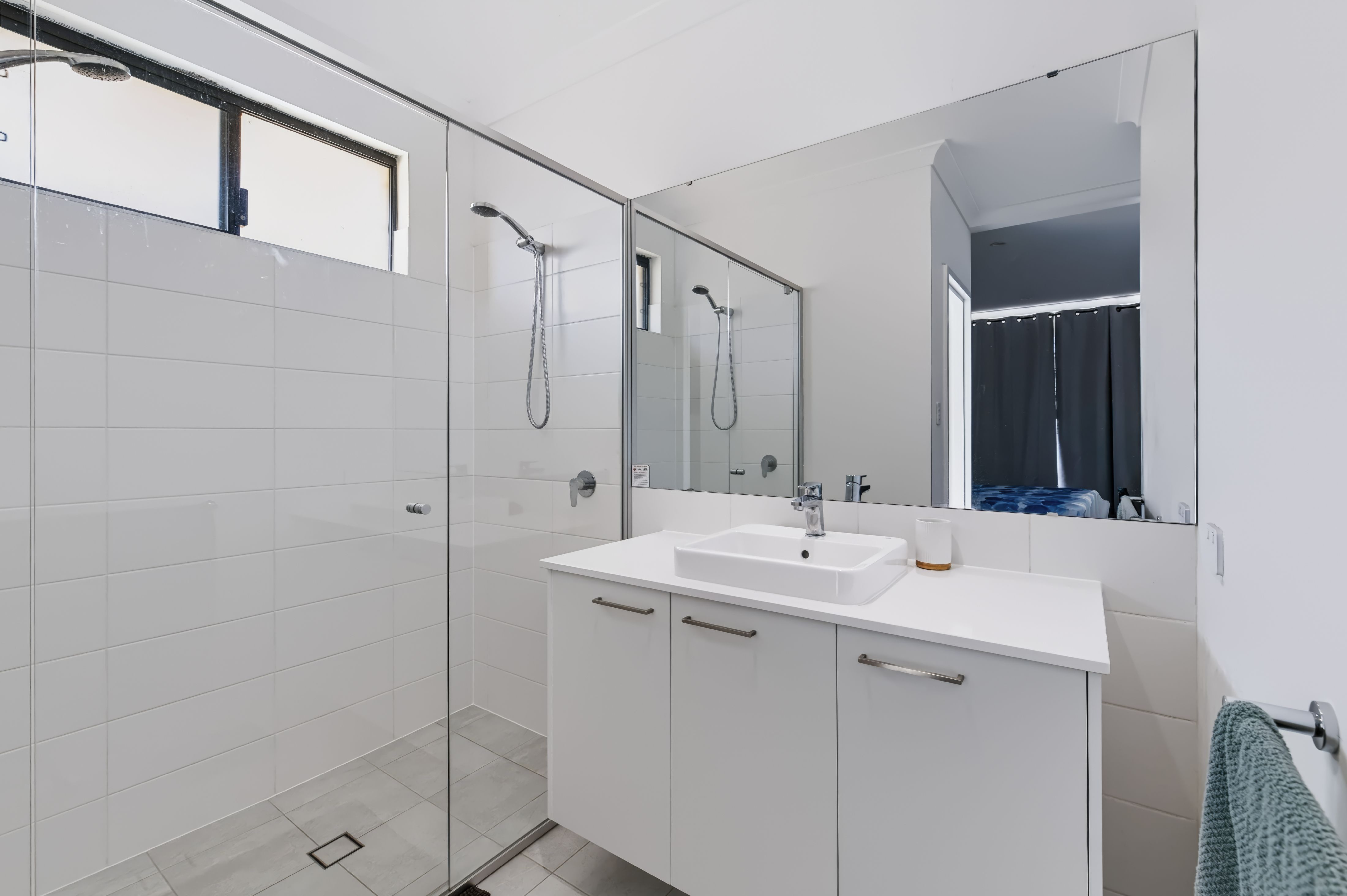 26 Camargue Street — photo 8 of 15