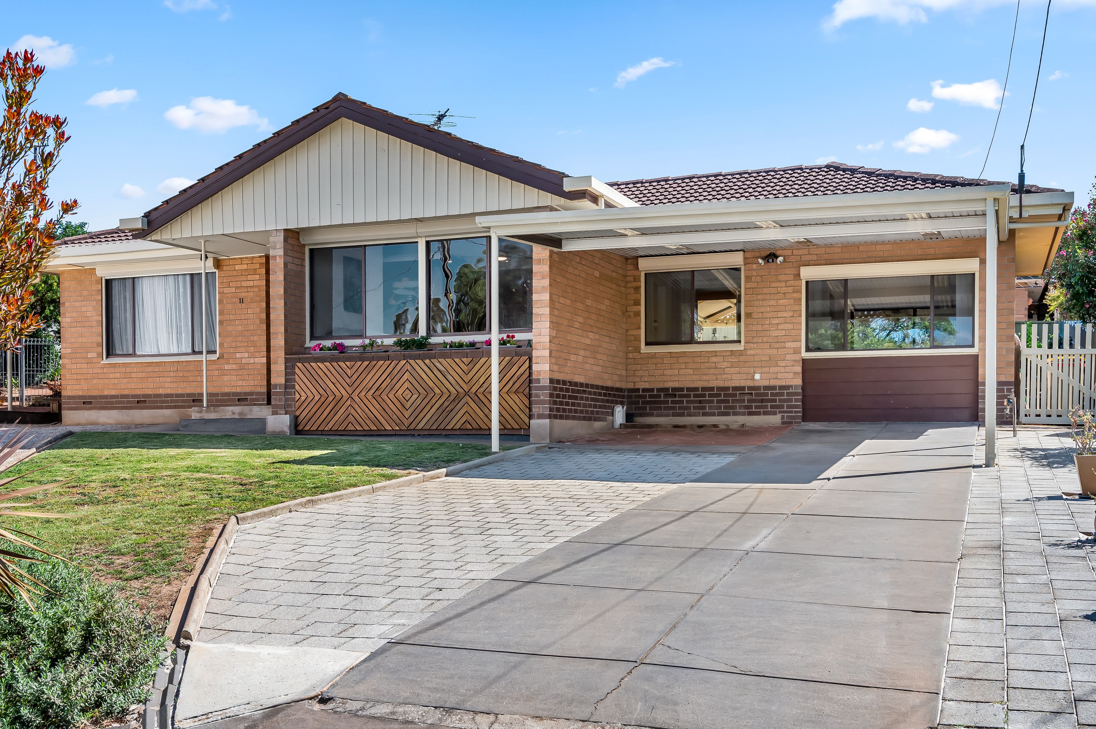 11 Janet Crescent, Morphett Vale, SA 5162