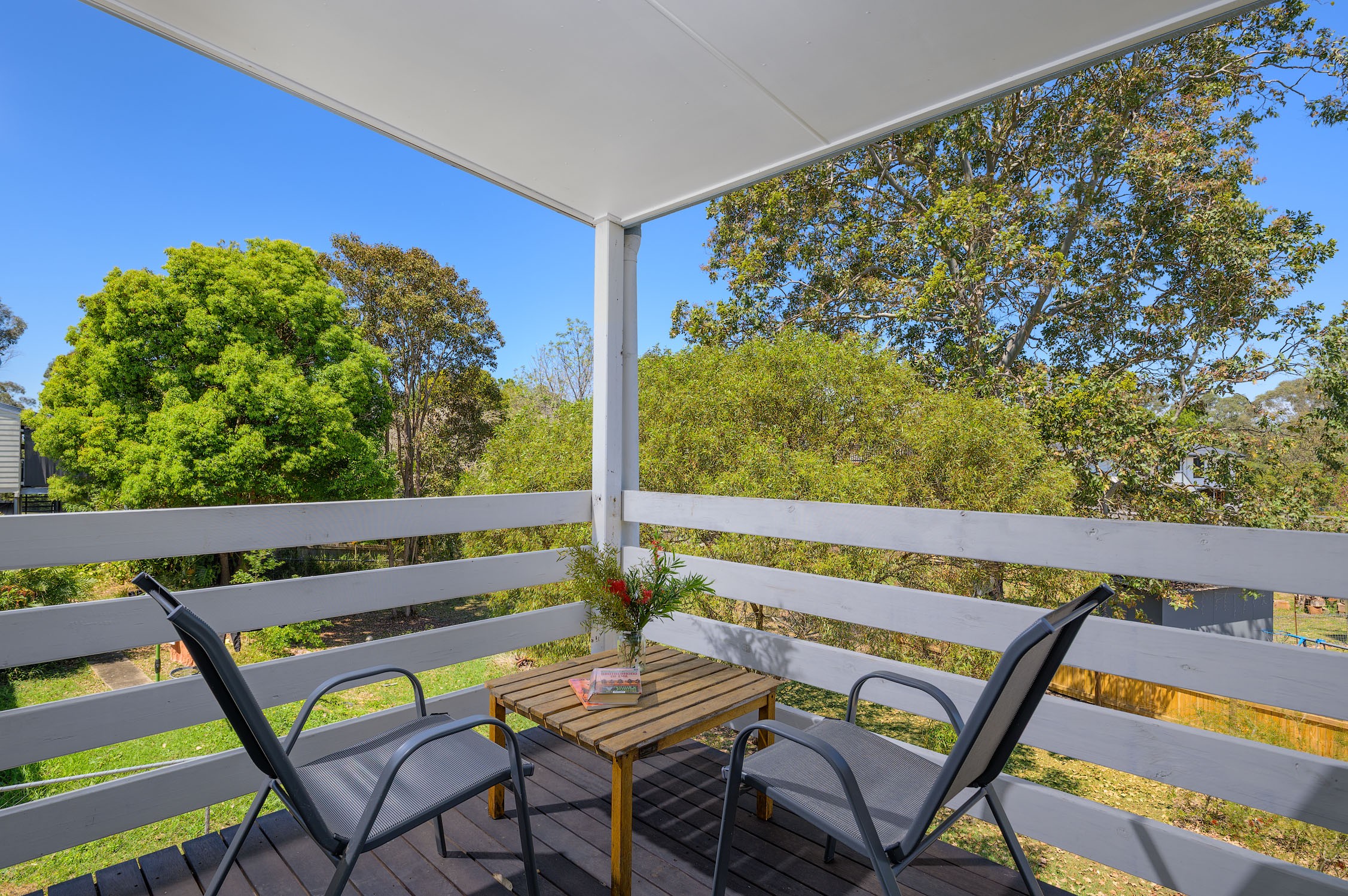 6 Loder Street, Southside, QLD 4570