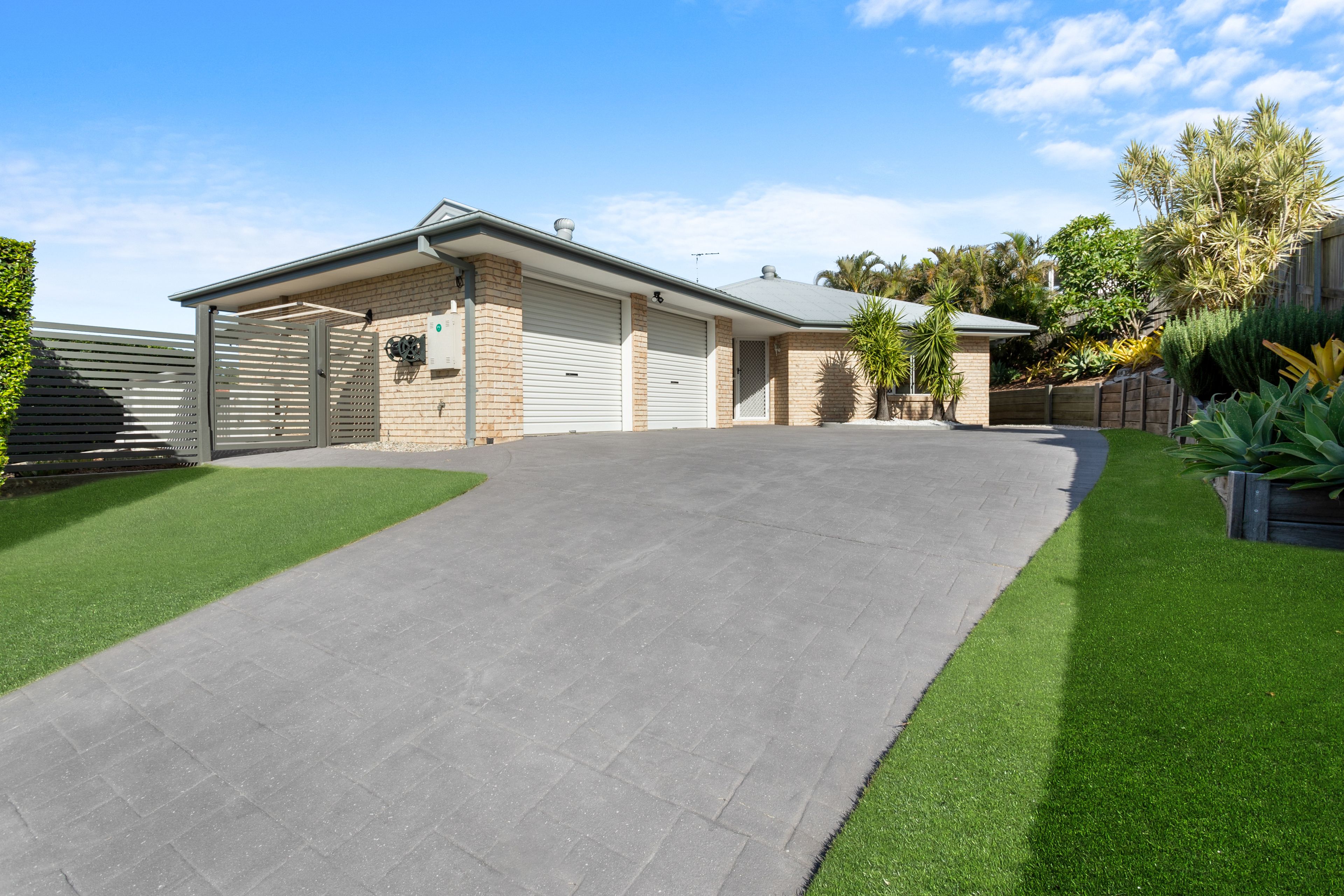 12 Wanda Court, Albany Creek, QLD 4035