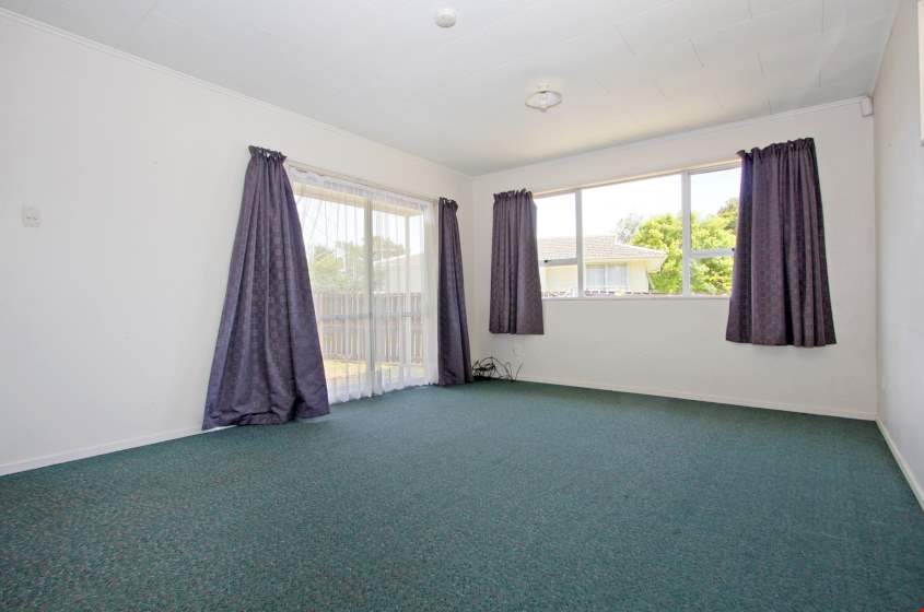 53 Kindergarden Drive, Conifer Grove, Manukau City