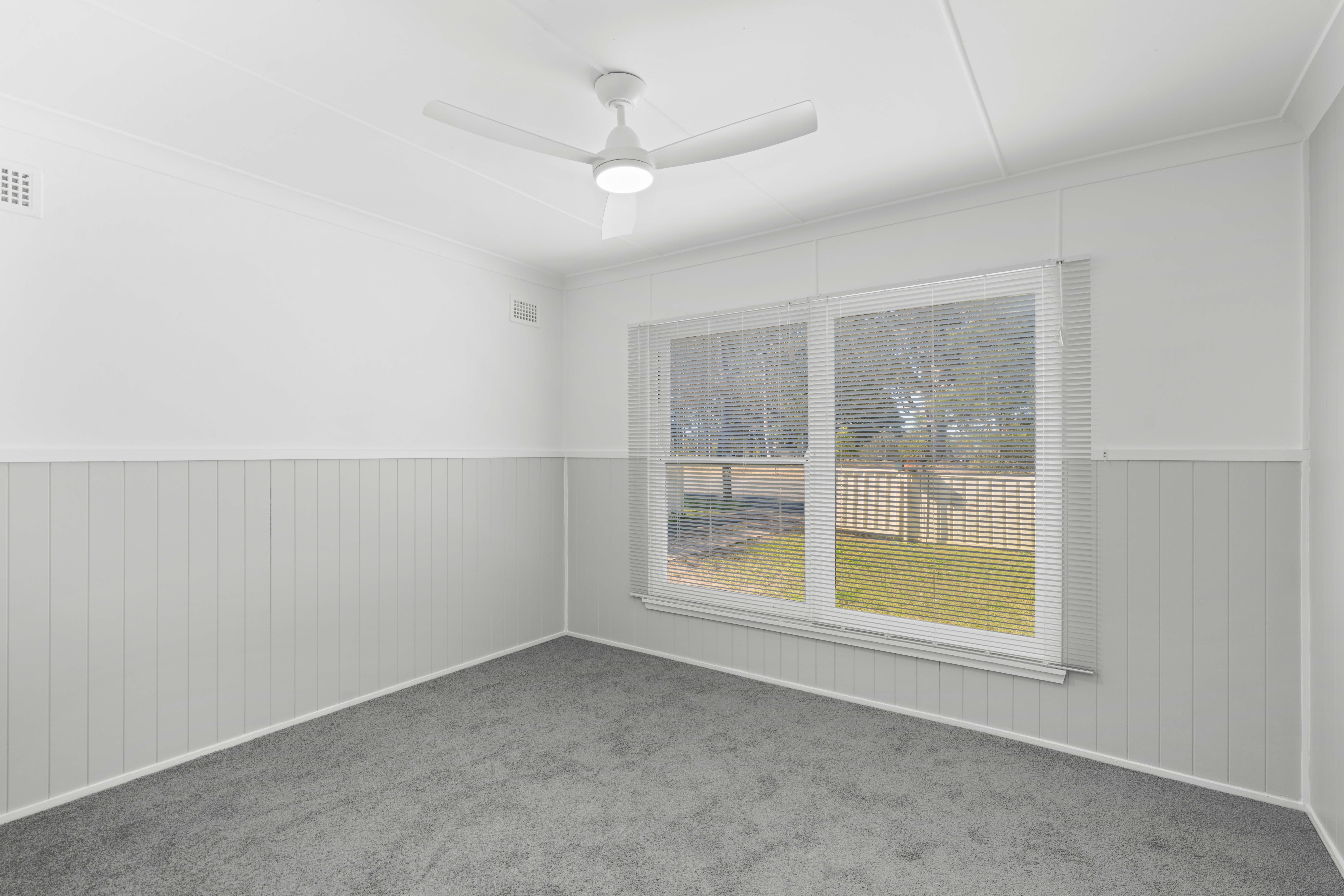183 Kinghorne Street — photo 10 of 24
