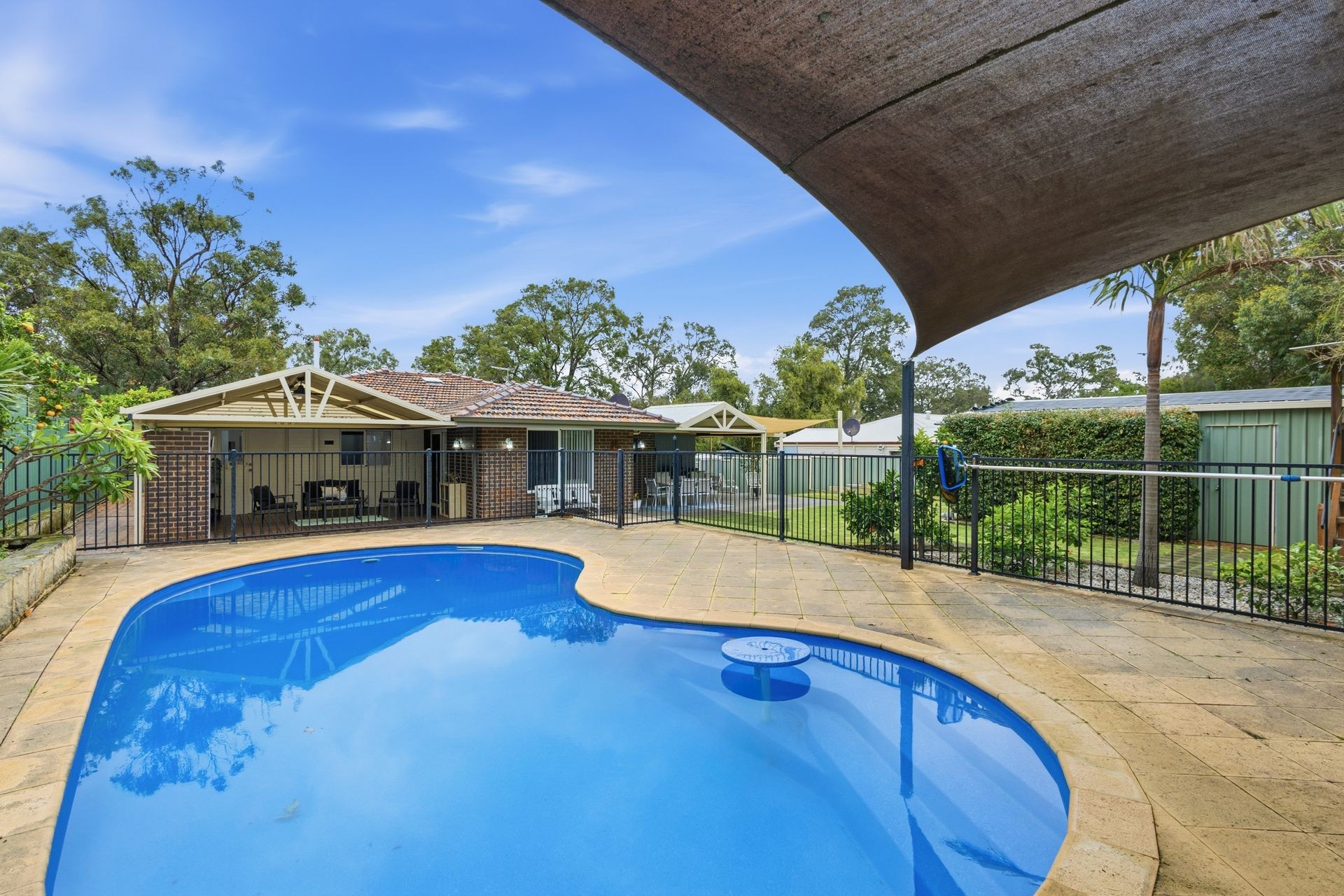 70 Glyde Road, Lesmurdie, WA 6076