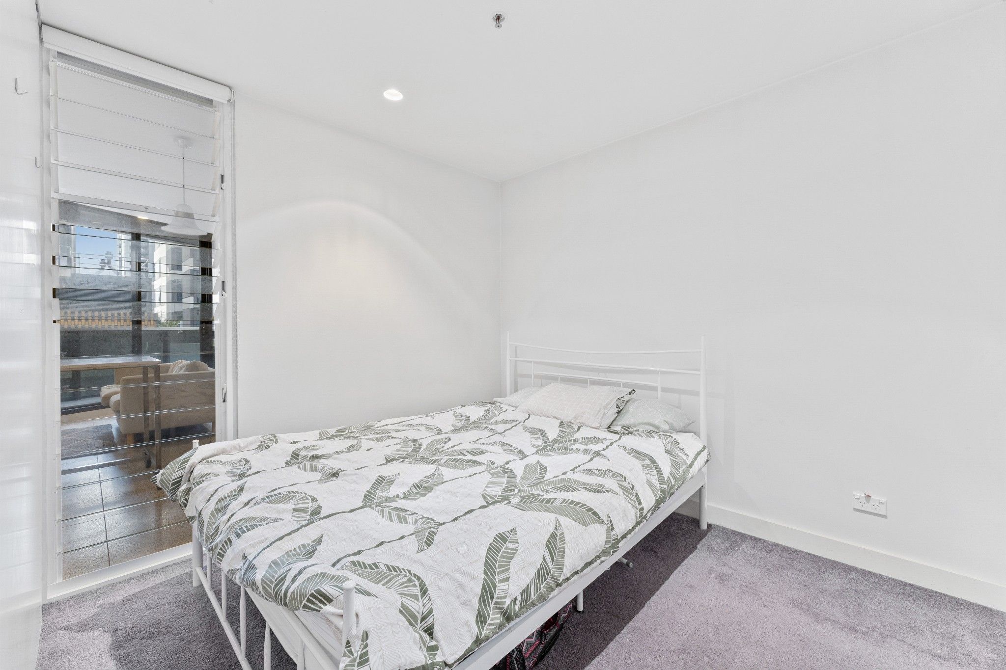 401/45 Claremont Street — photo 9 of 14