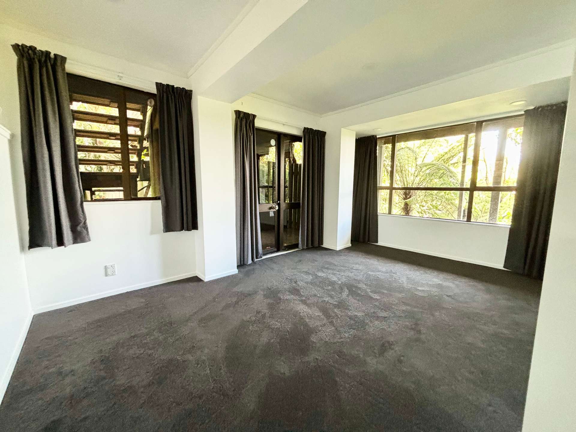39B York Road photo 0