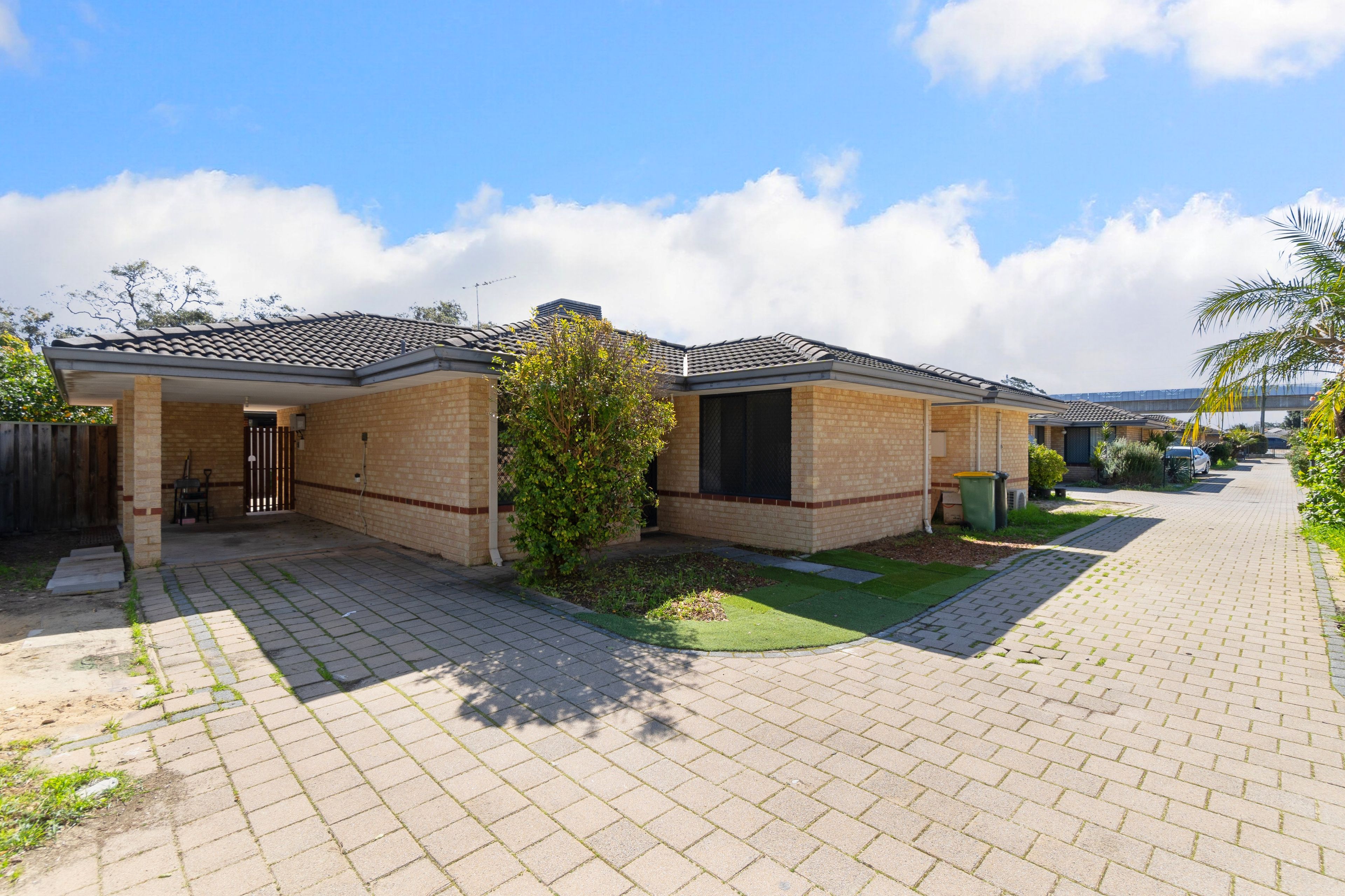 153 Sevenoaks Street, Cannington WA 6107