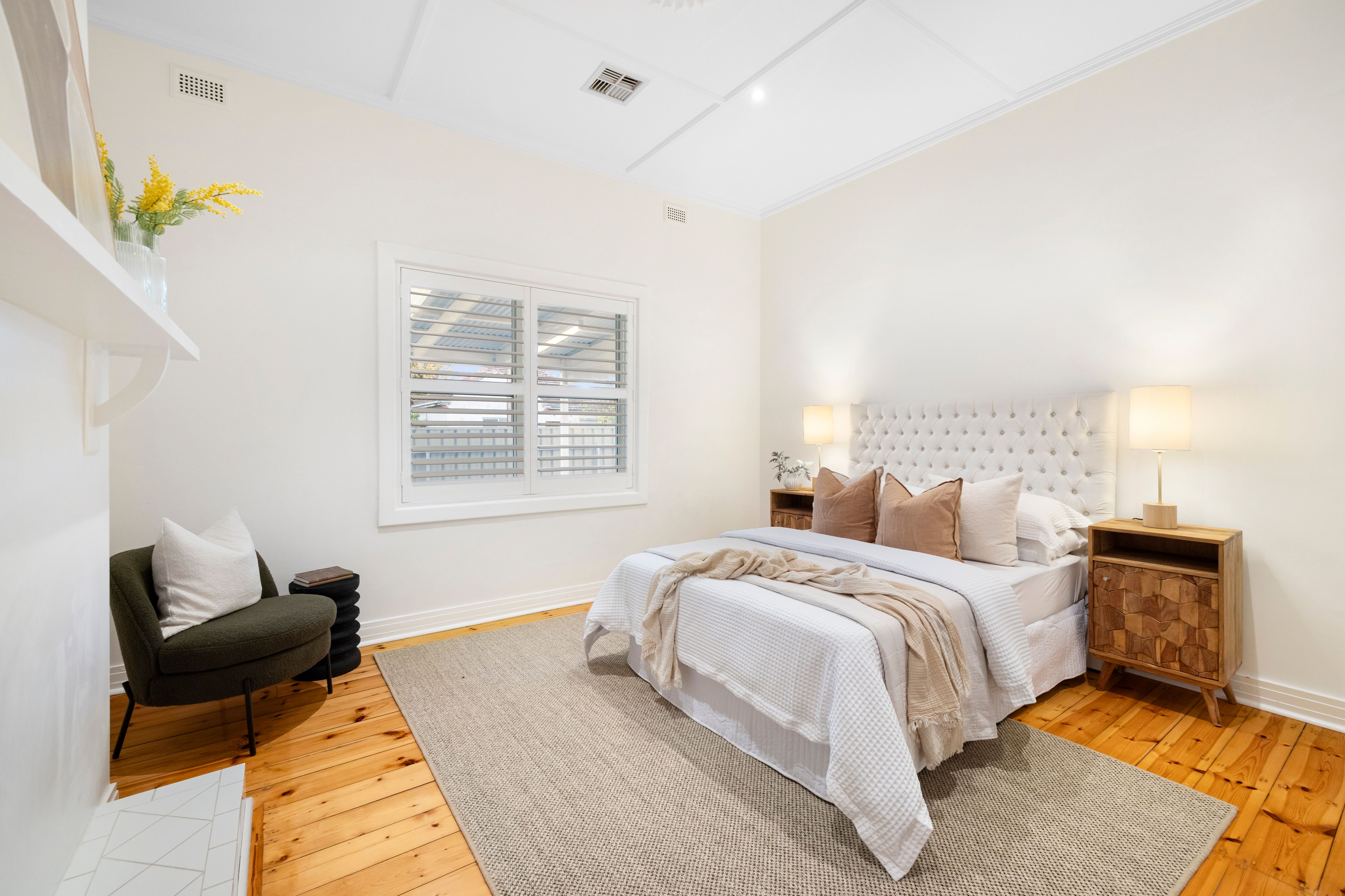 25 Struan Avenue — photo 10 of 22
