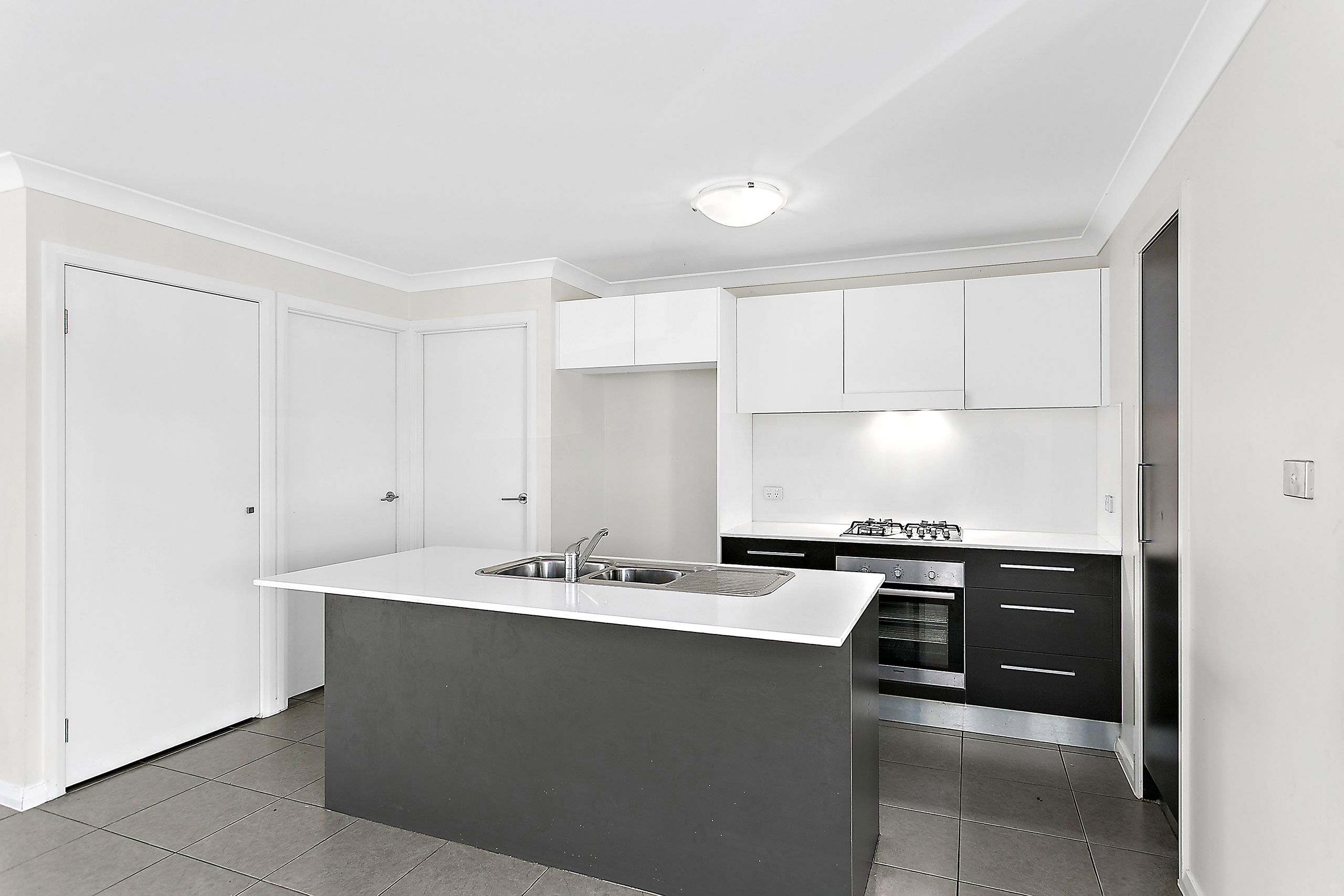 21 Churchill Circuit, BARRACK HEIGHTS, NSW 2528