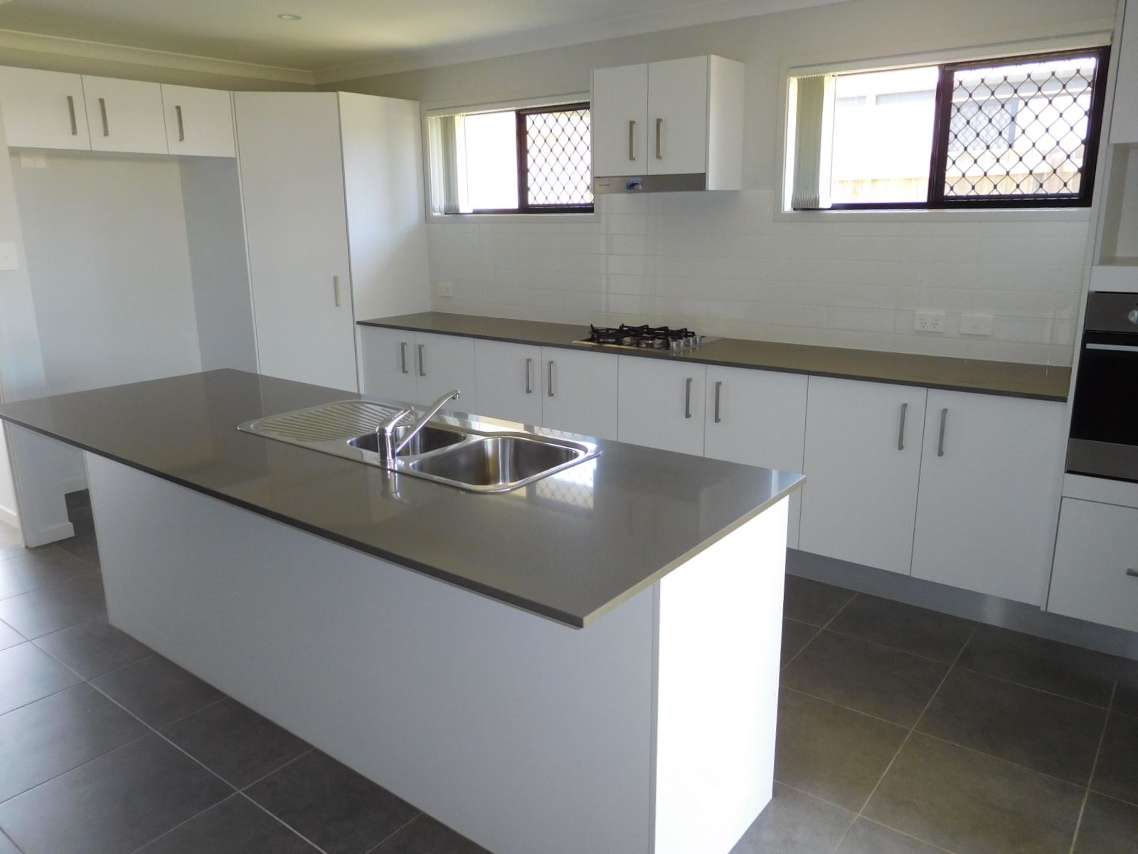 10 Serene Way, WONDUNNA, QLD 4655