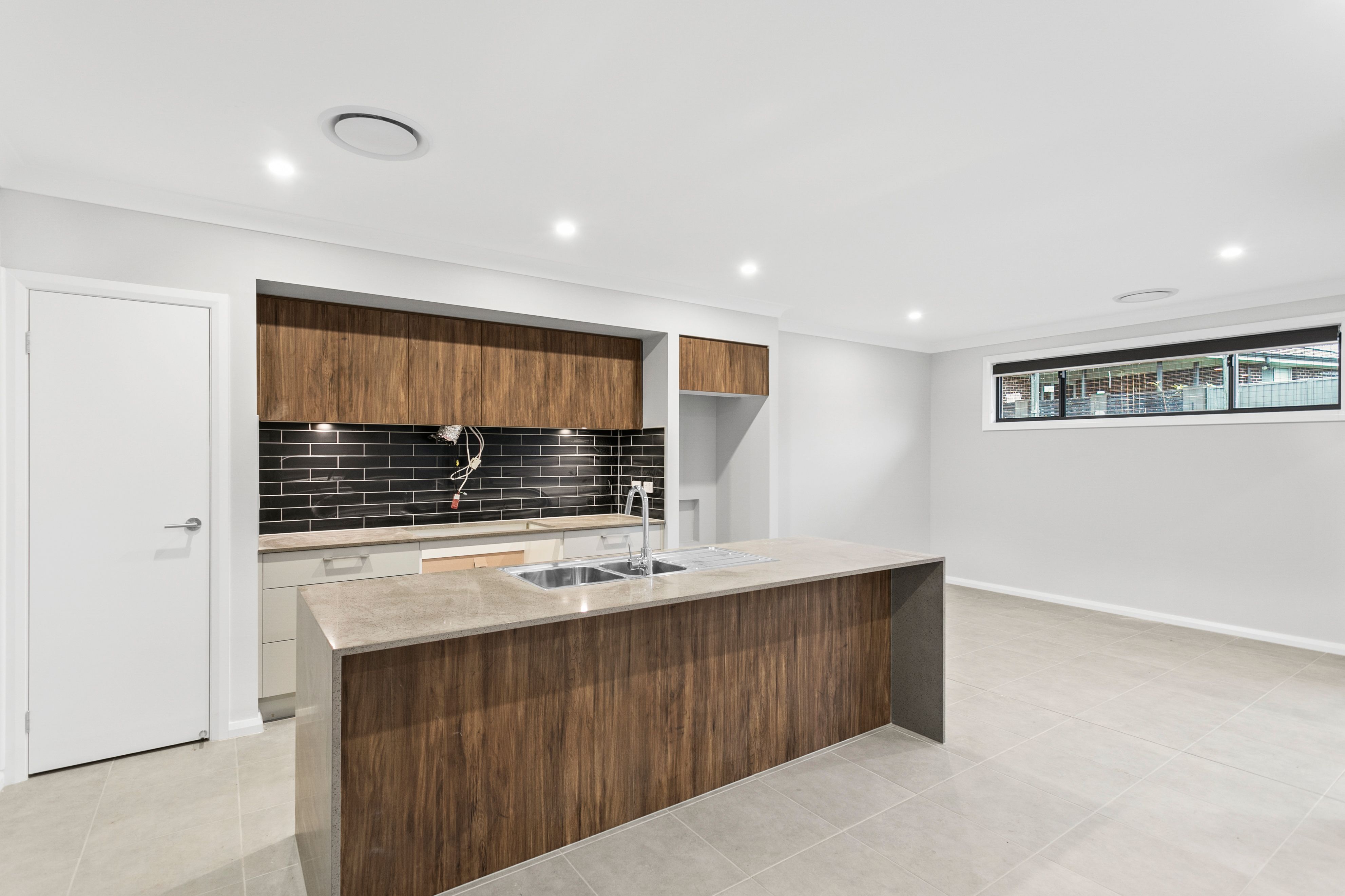 6 Stockman Road, Calderwood, NSW 2527