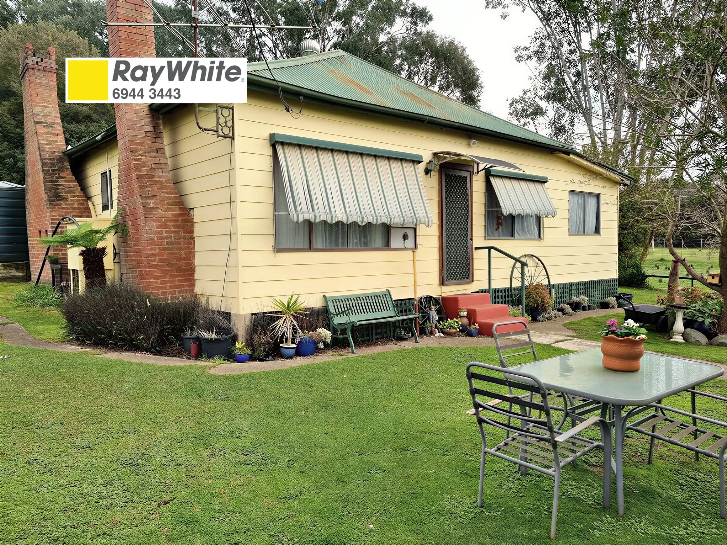 2/43 Mount Horeb Road — photo from Ray White Tumut