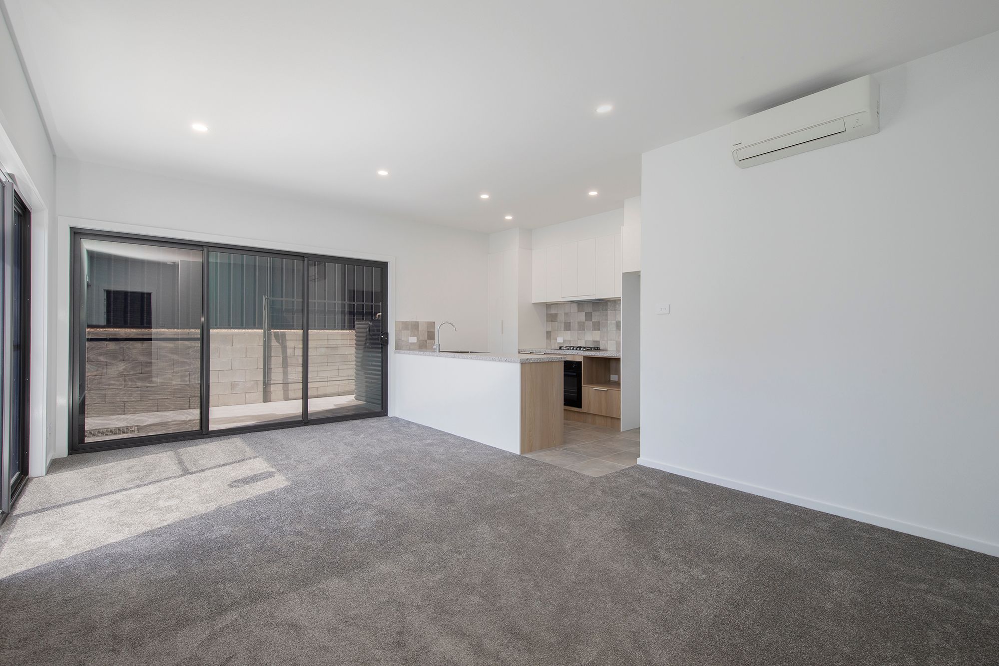 2 Cassine Boulevard, Waratah West, NSW 2298