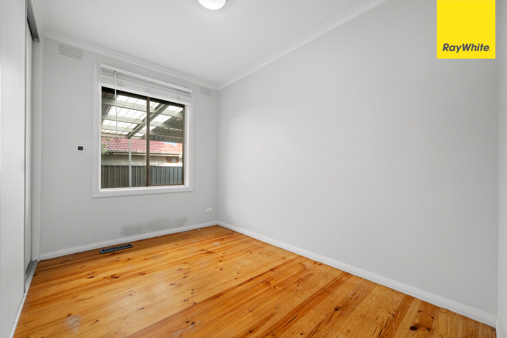 40 Marina Drive, Melton, VIC 3337