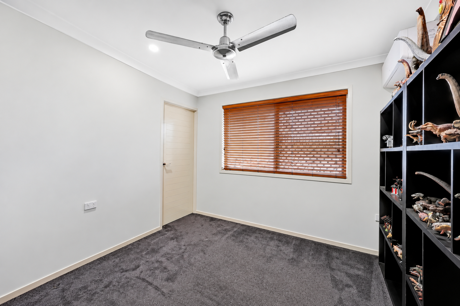28 Coral Garden Drive — photo 16 of 30