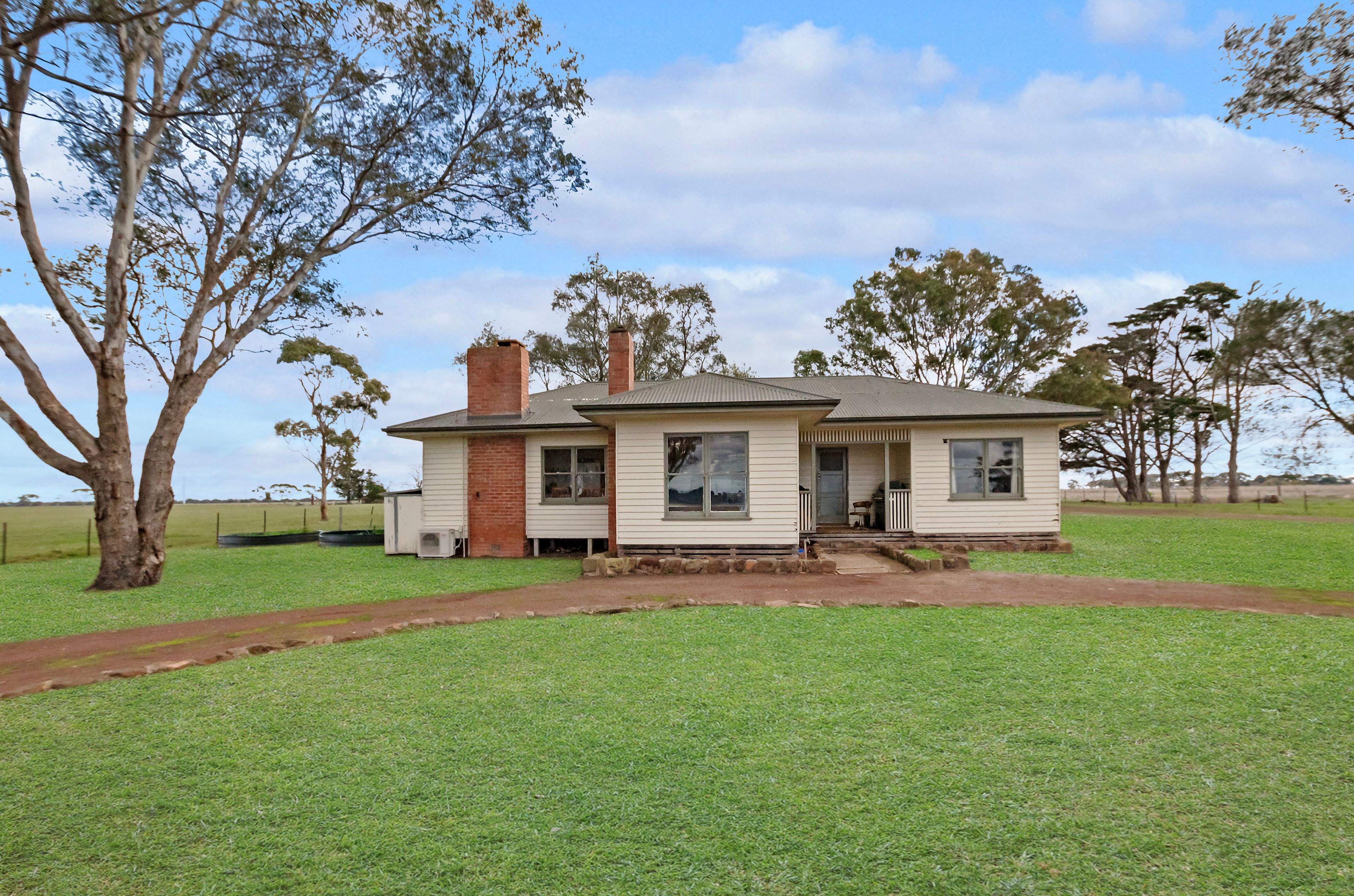 593 Hamilton Highway, Mortlake, VIC 3272 House for Sale Ray White