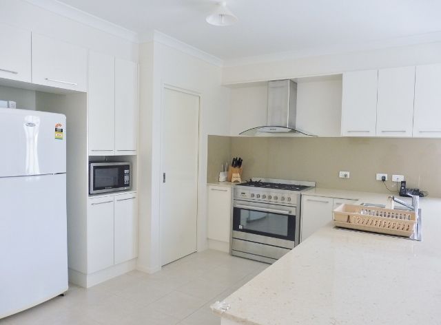 28 Challenger Circuit, Cranbourne East, VIC 3977