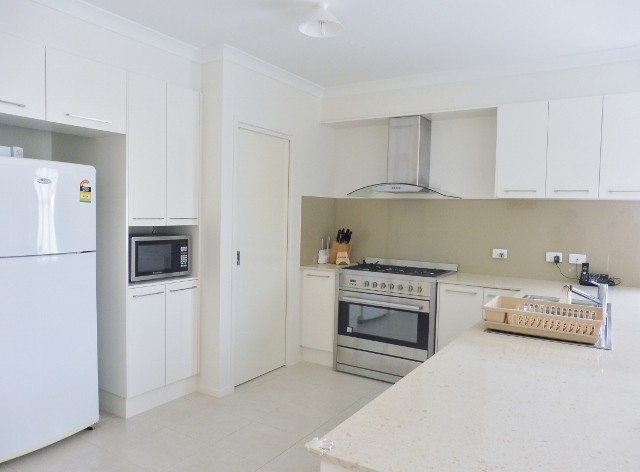 28 Challenger Circuit, Cranbourne East, VIC 3977