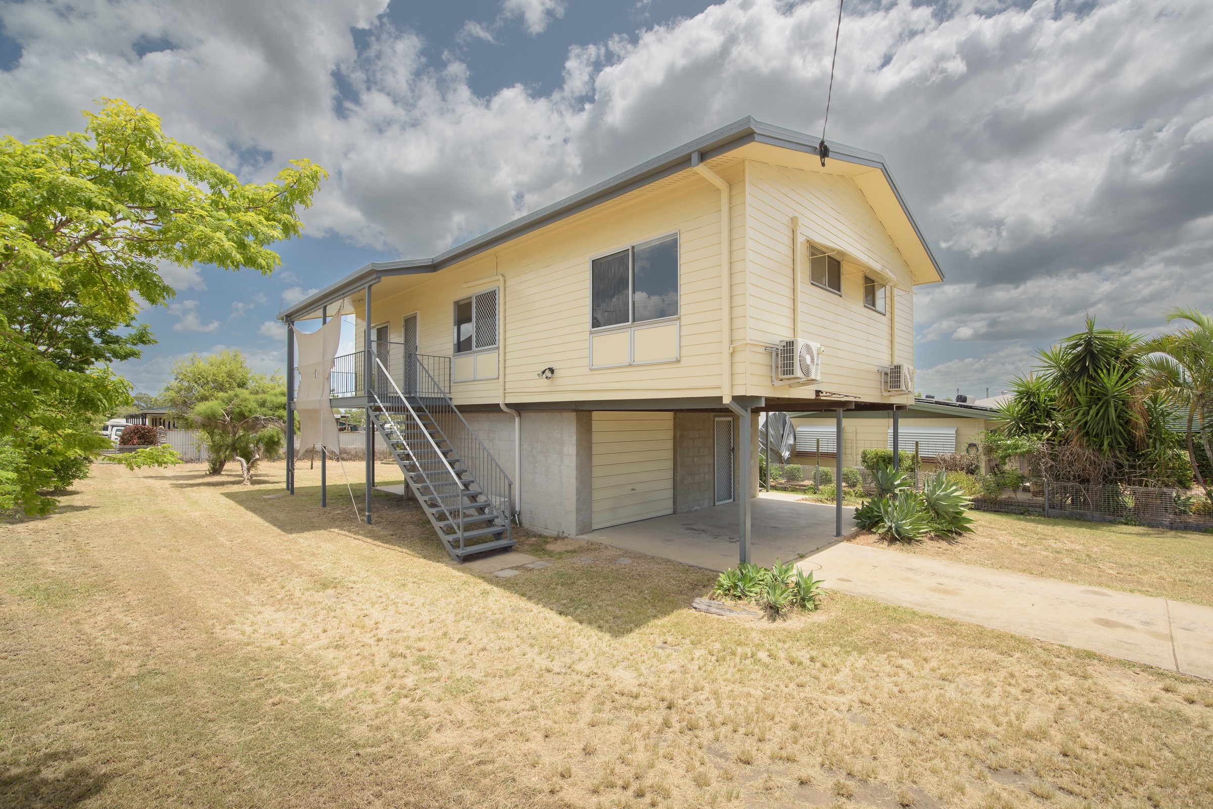 2 Fletcher Street, West Gladstone, QLD 4680
